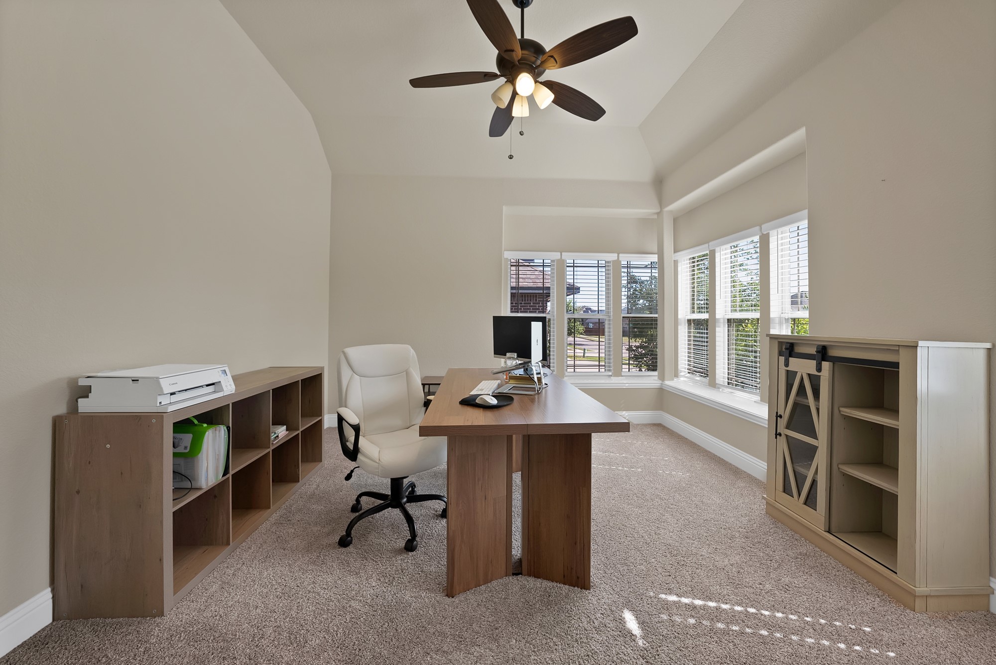 1040 Weeping Oak Drive