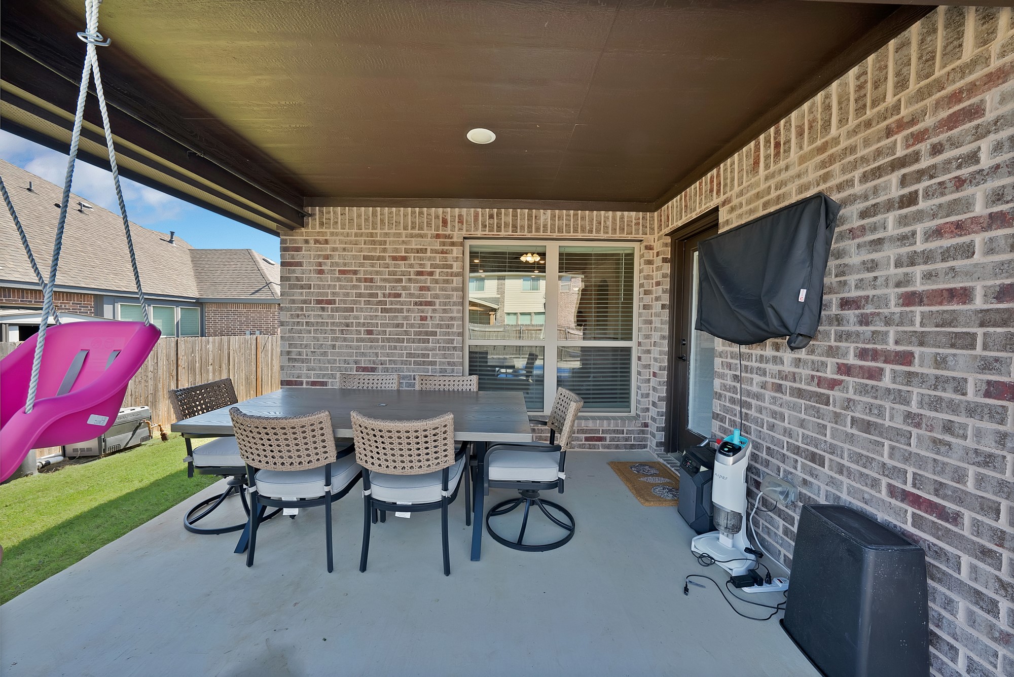 1040 Weeping Oak Drive