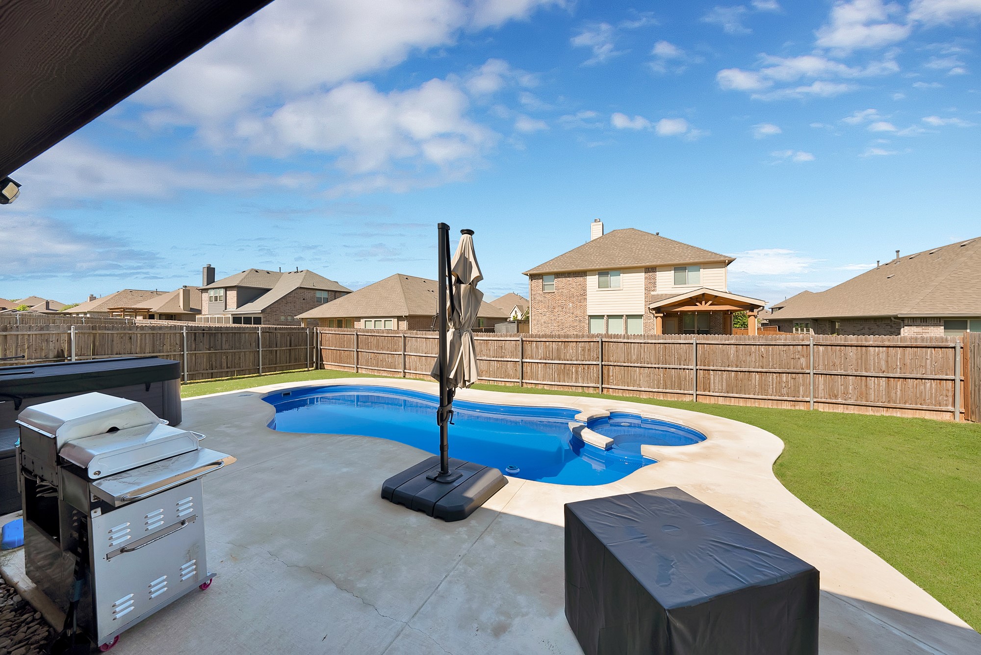 1040 Weeping Oak Drive