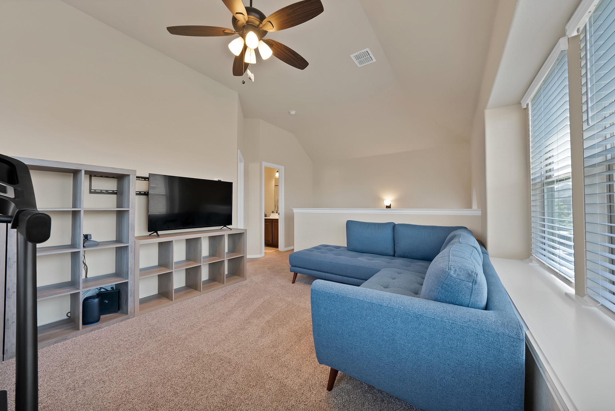 1040 Weeping Oak Drive