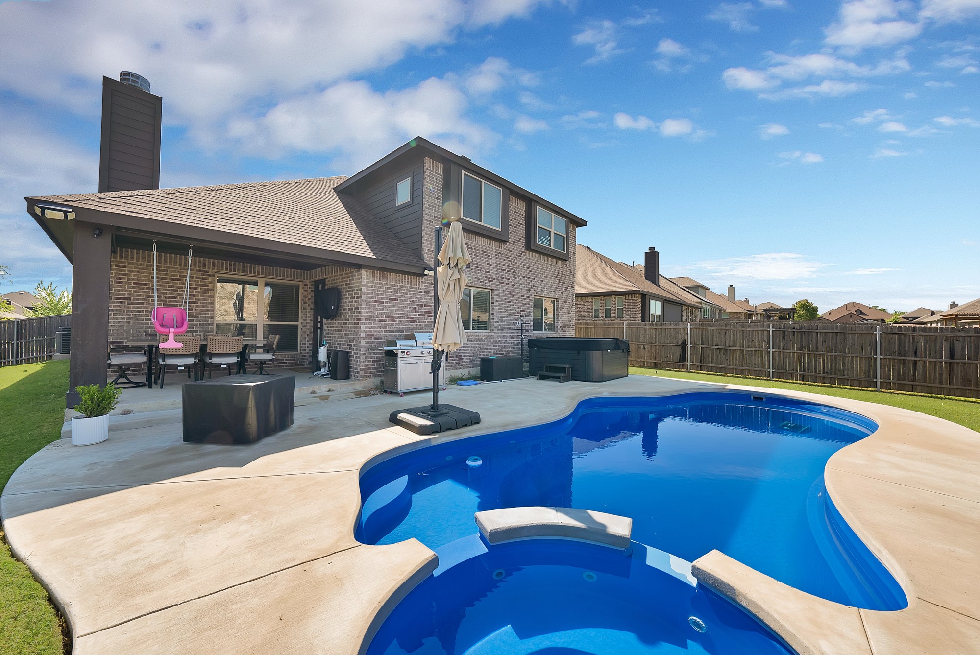 1040 Weeping Oak Drive