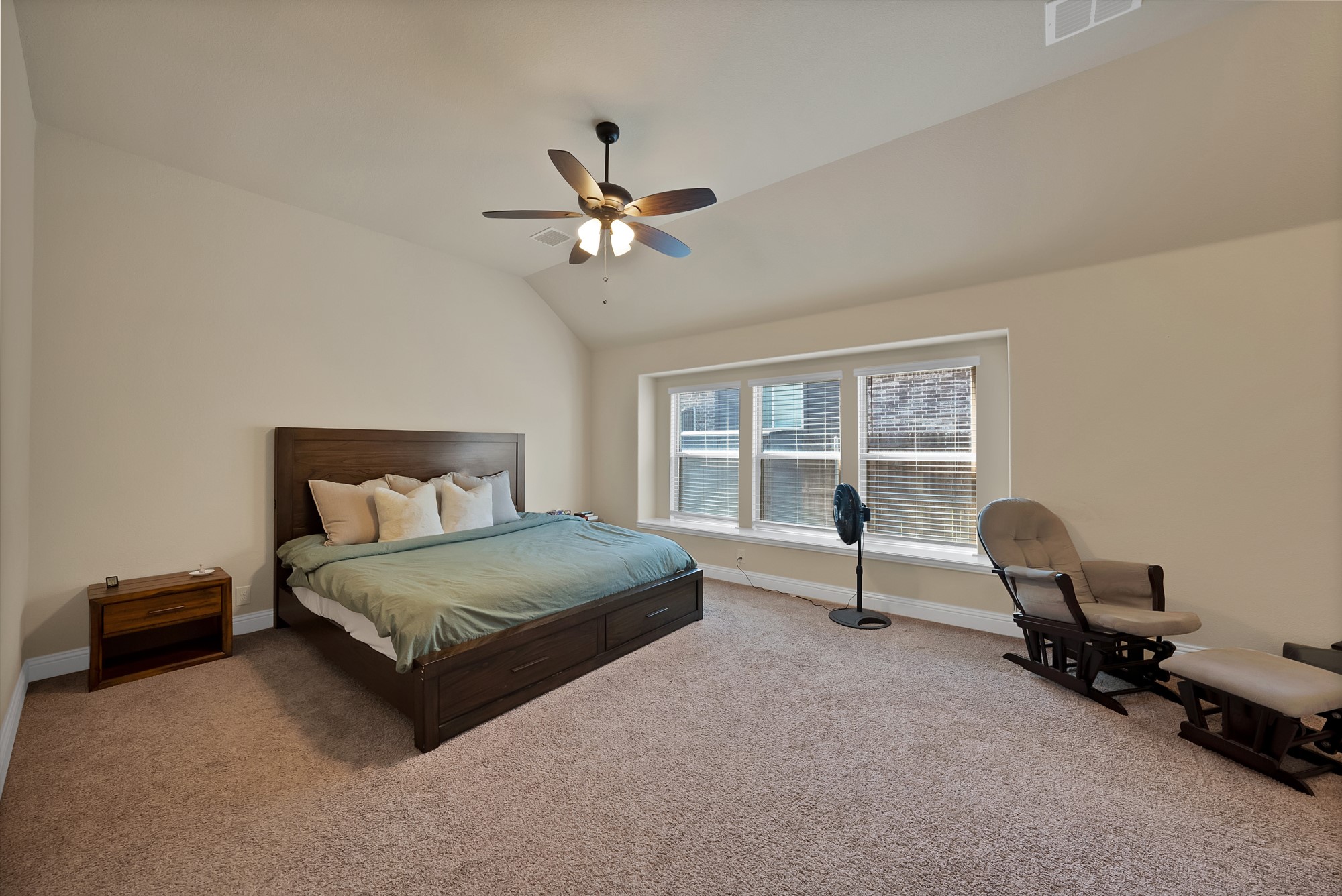1040 Weeping Oak Drive