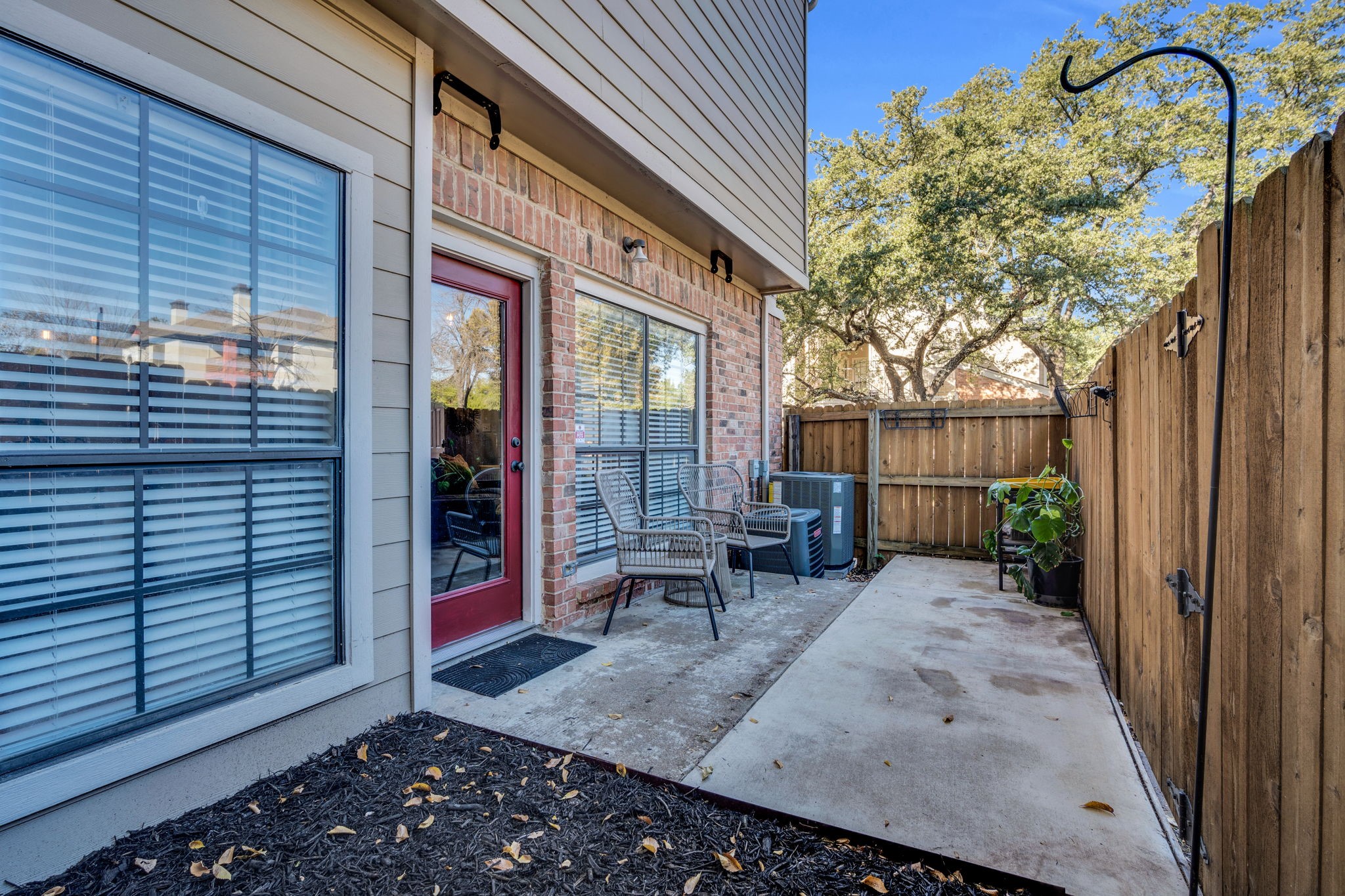 5619 Preston Oaks Road 802
