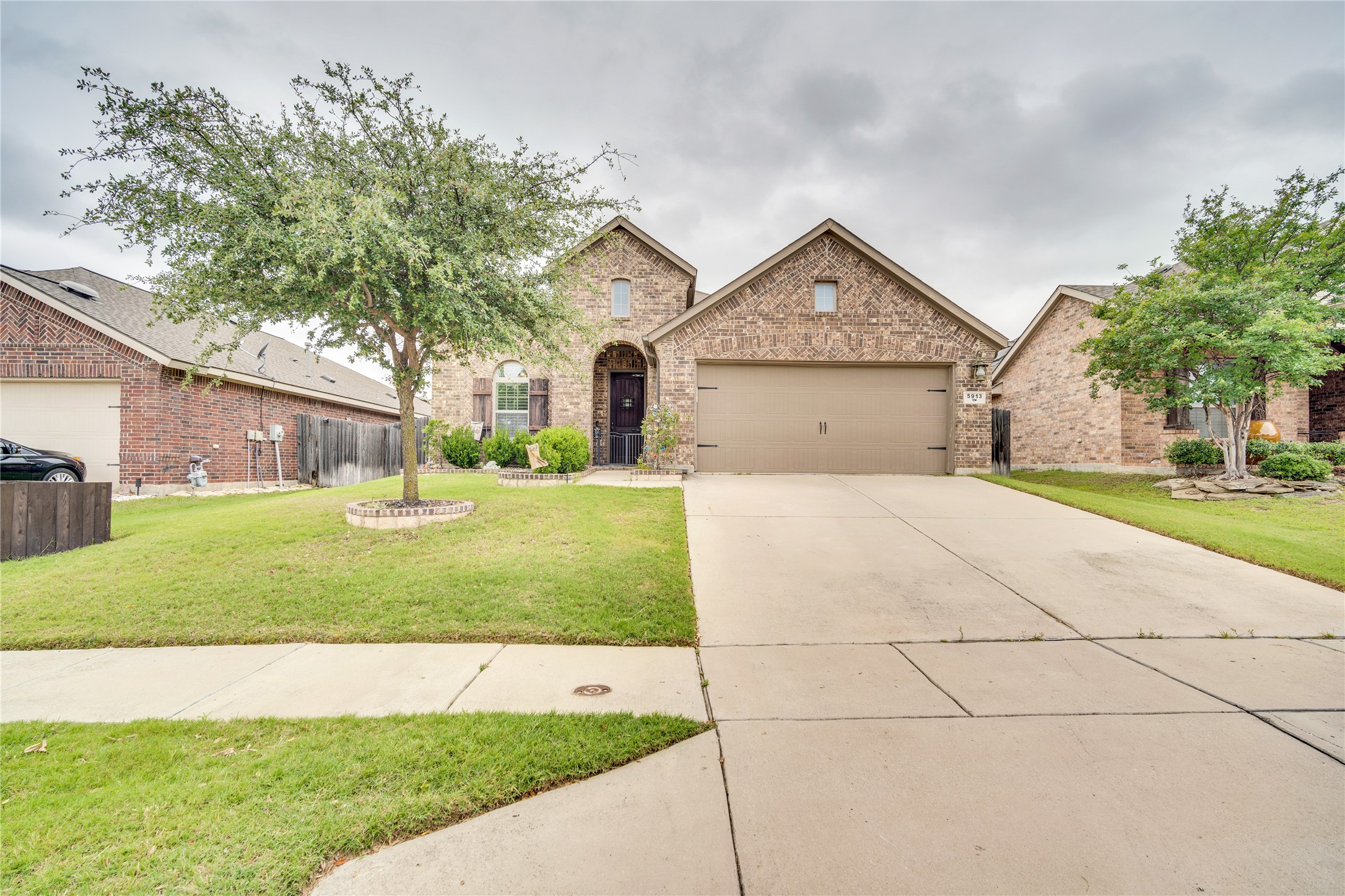 5913 Warmouth Drive