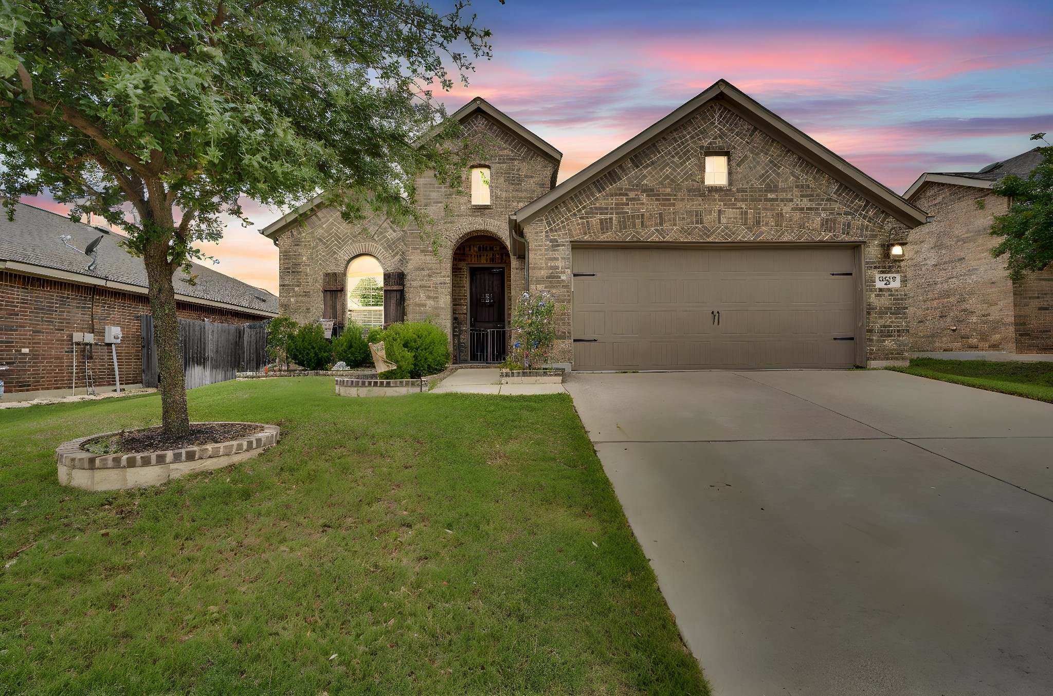 5913 Warmouth Drive