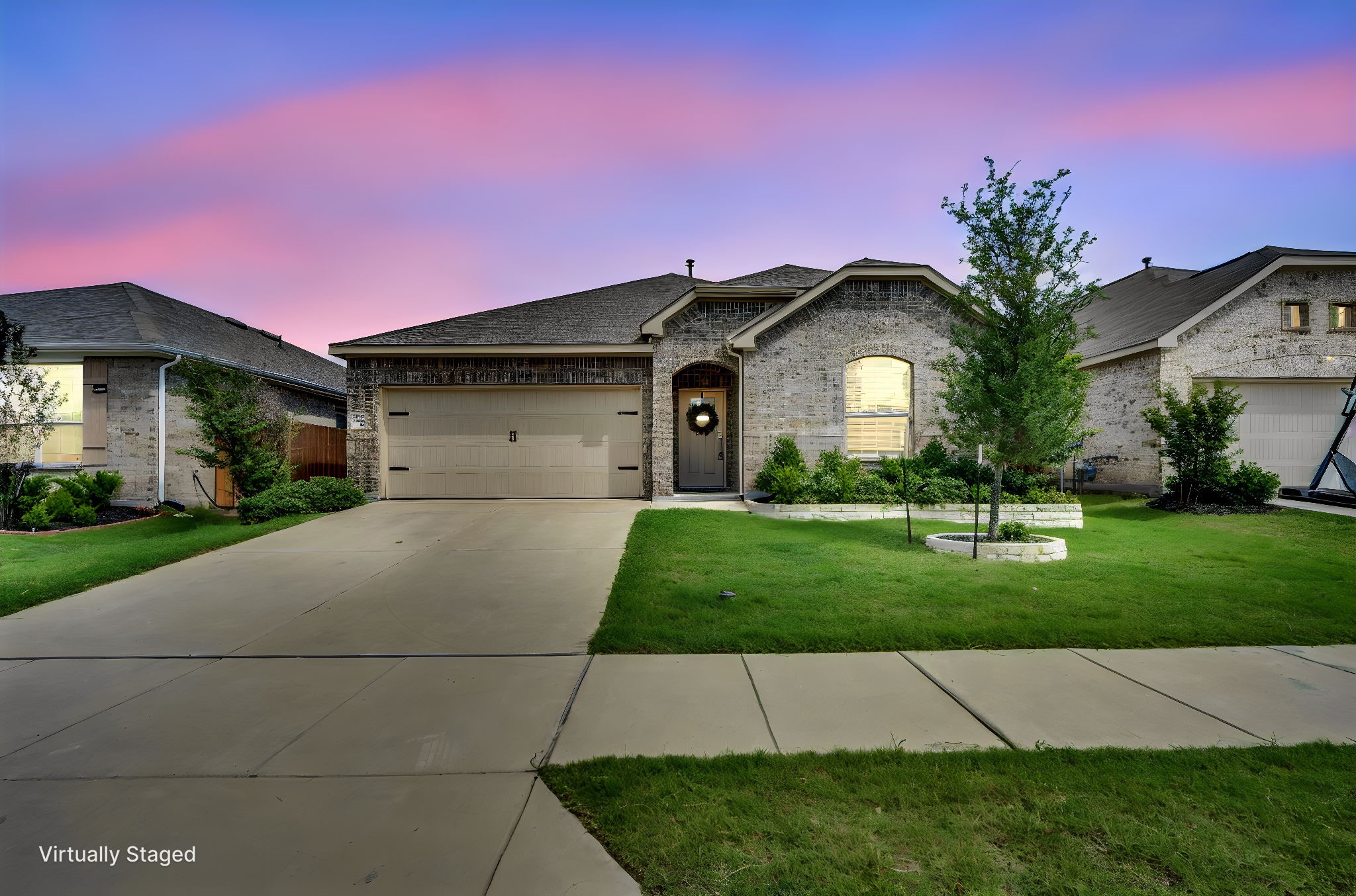 3240 Apple Creek Avenue