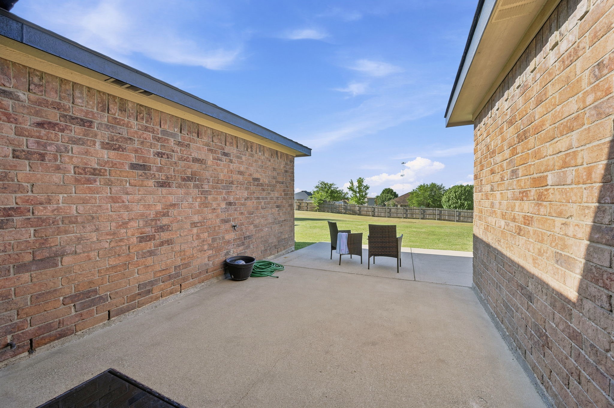 1530 Sunnydale Drive