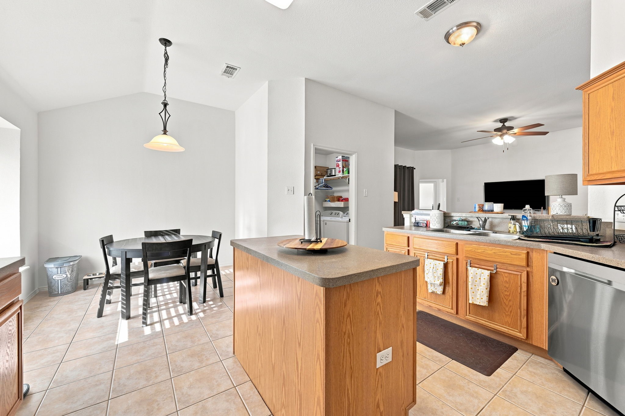 1530 Sunnydale Drive