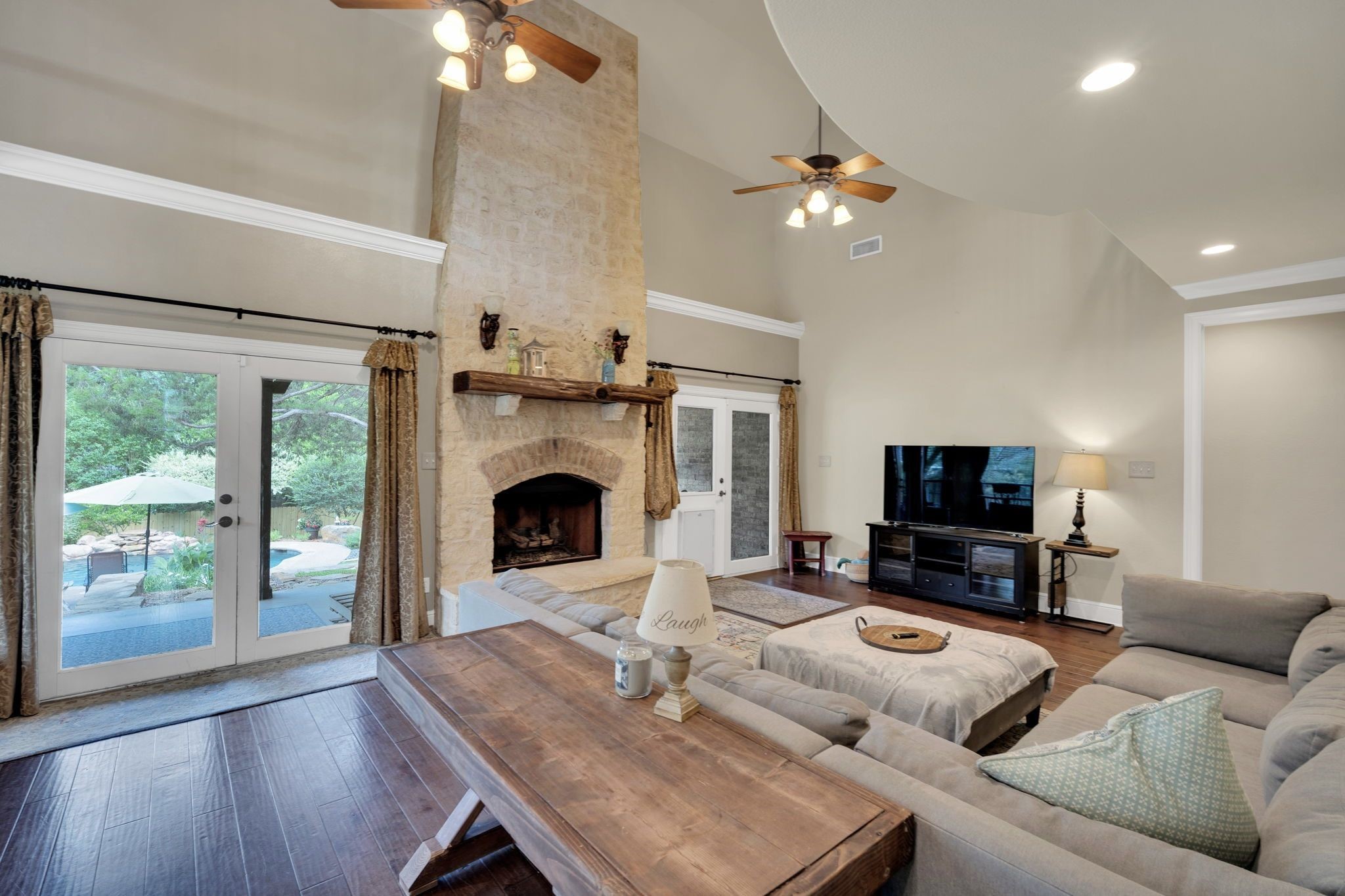 121 Sequoia Court