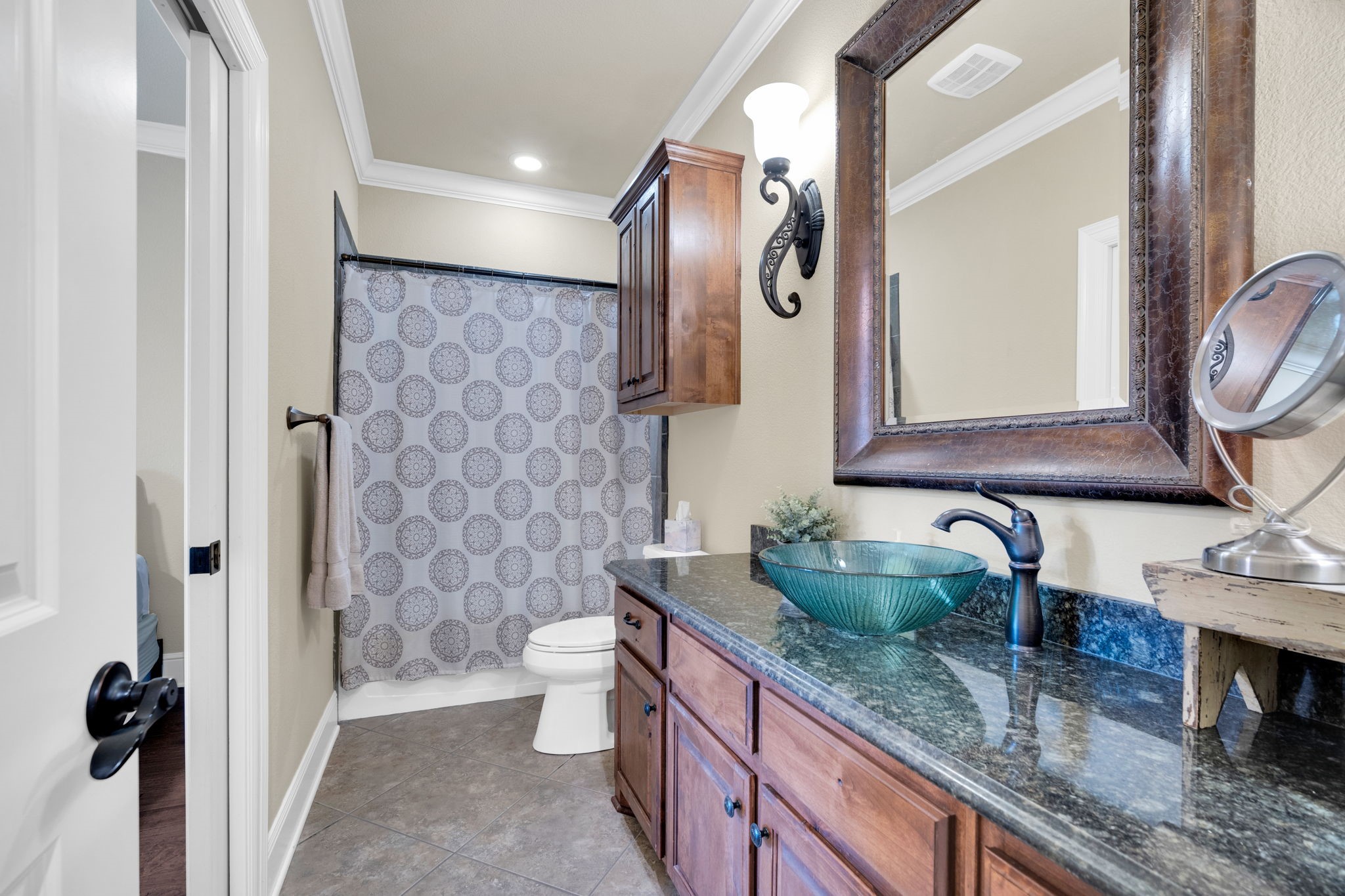 121 Sequoia Court
