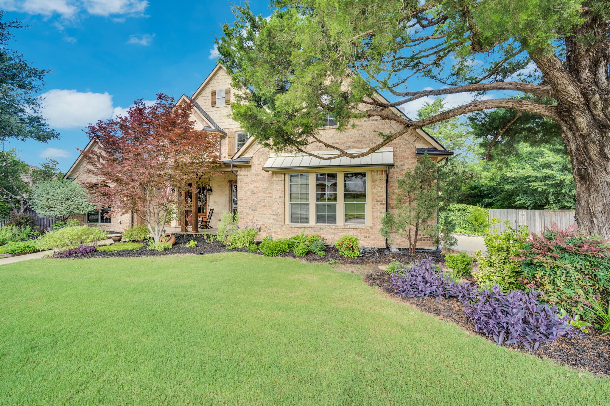121 Sequoia Court
