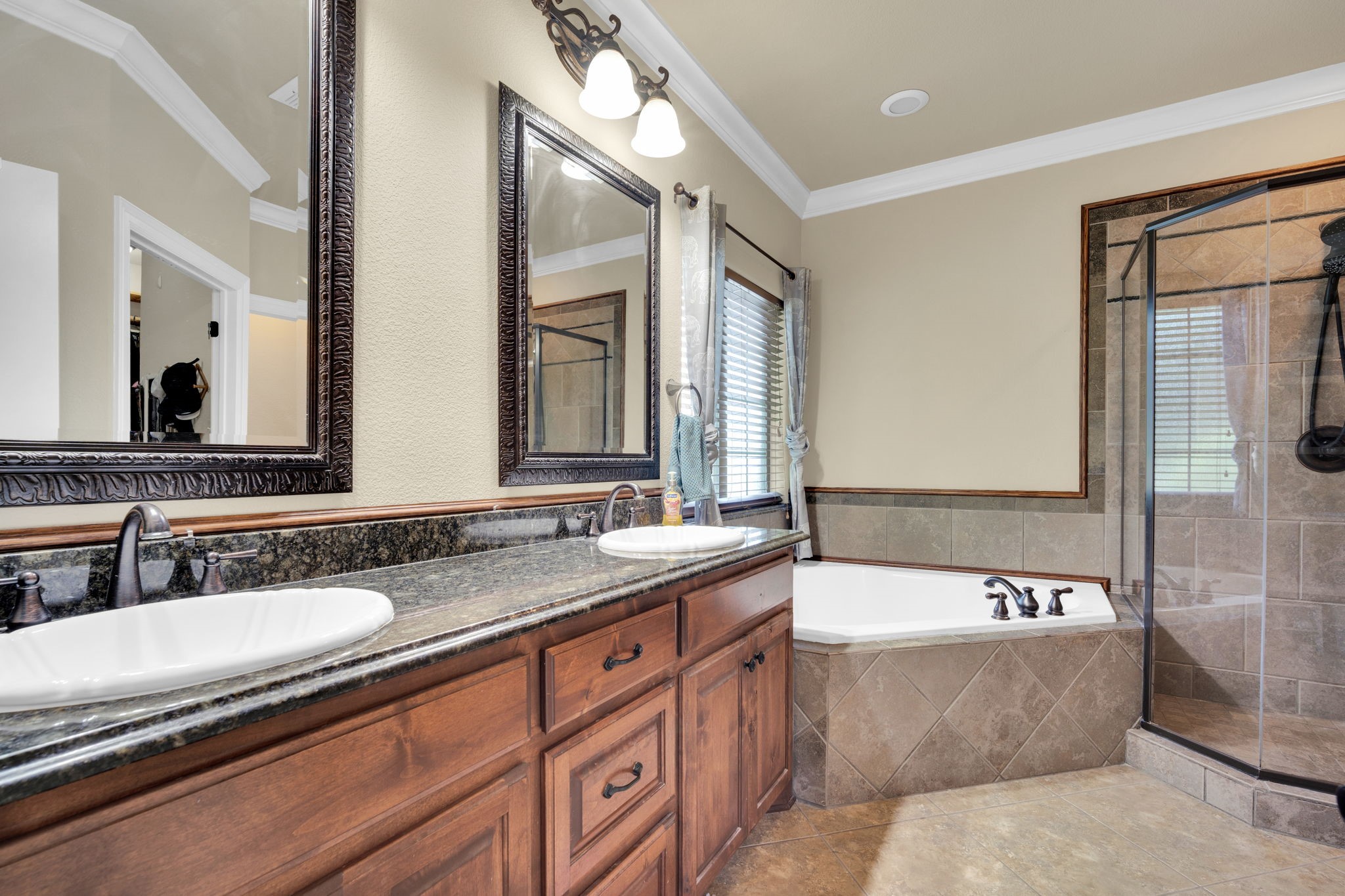 121 Sequoia Court