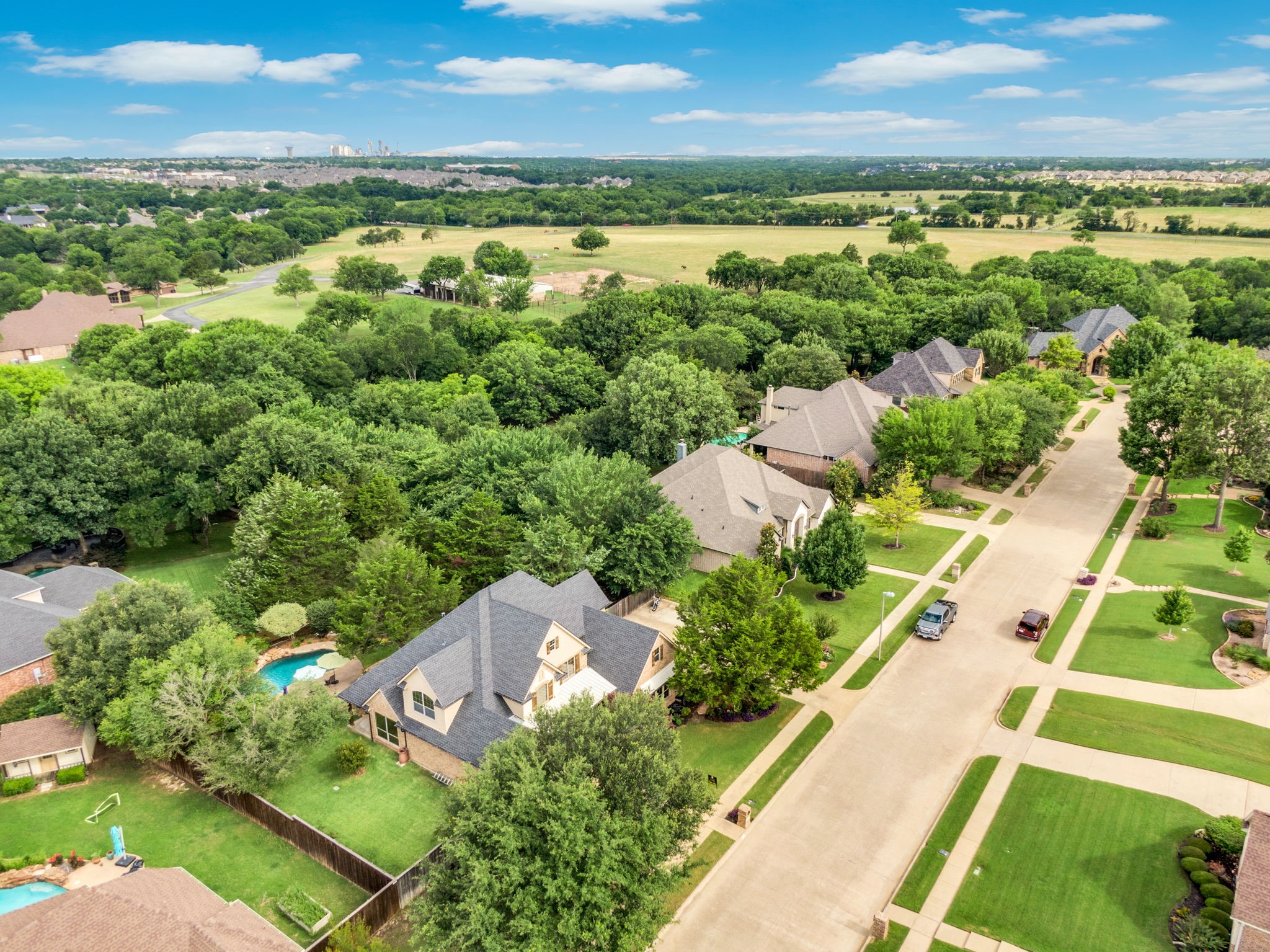 121 Sequoia Court