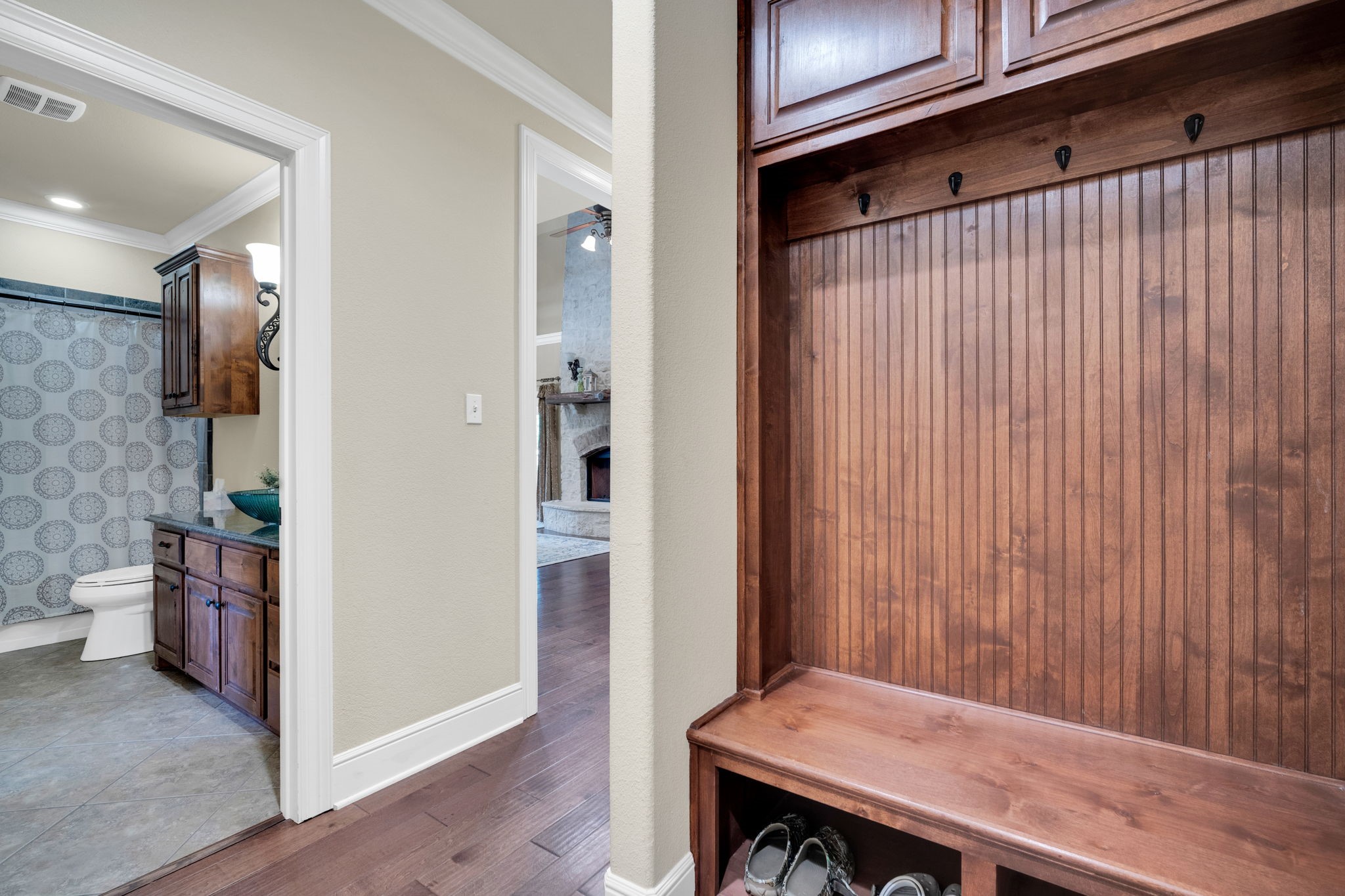 121 Sequoia Court