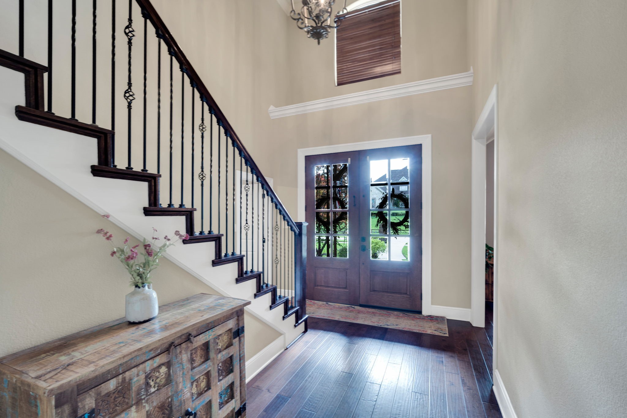 121 Sequoia Court