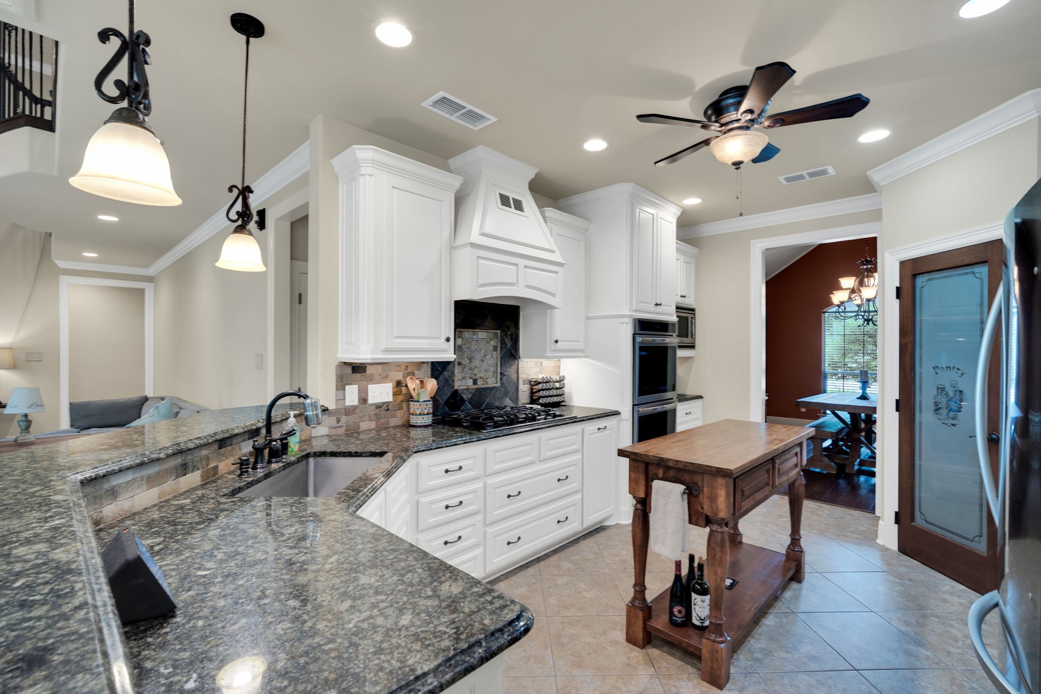 121 Sequoia Court