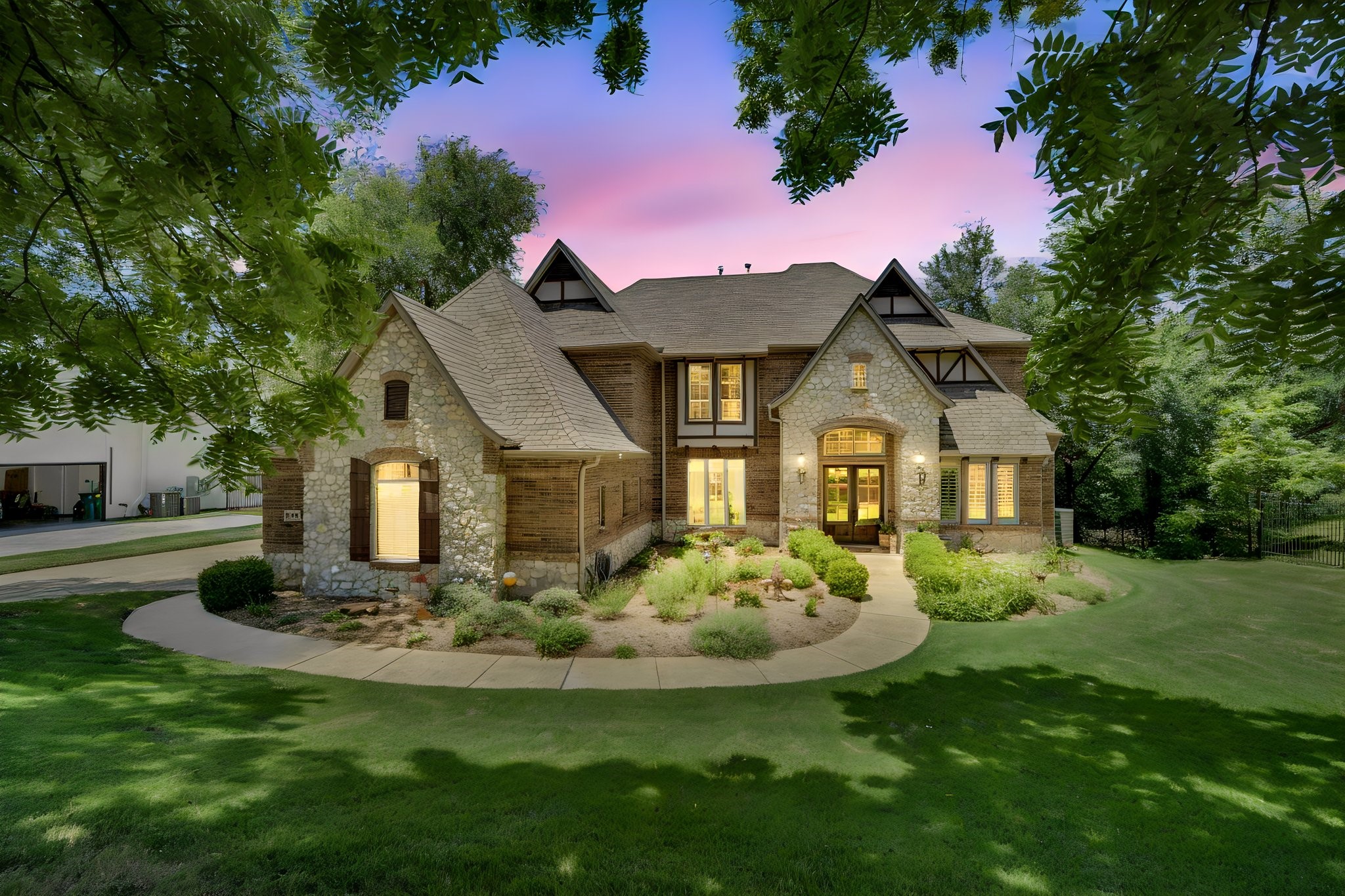 1811 Magic Valley Lane