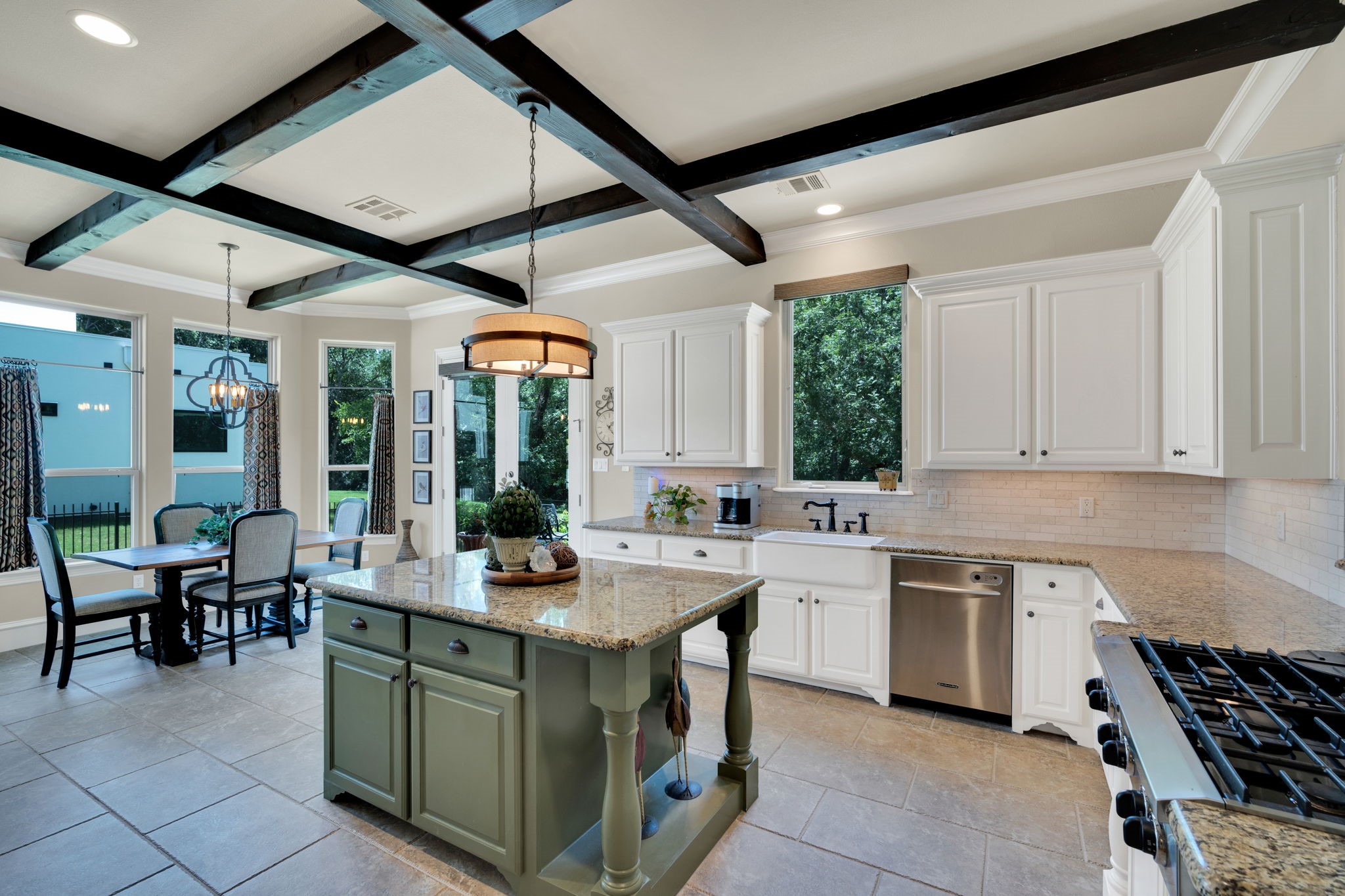 1811 Magic Valley Lane