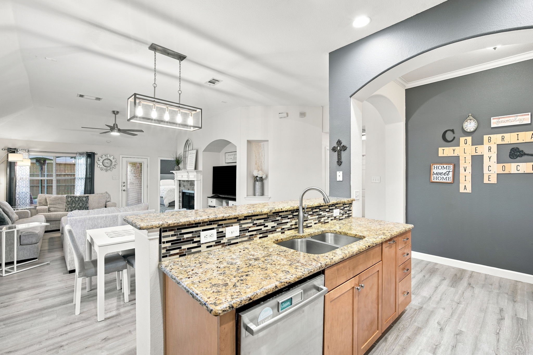 5205 Medallion Court