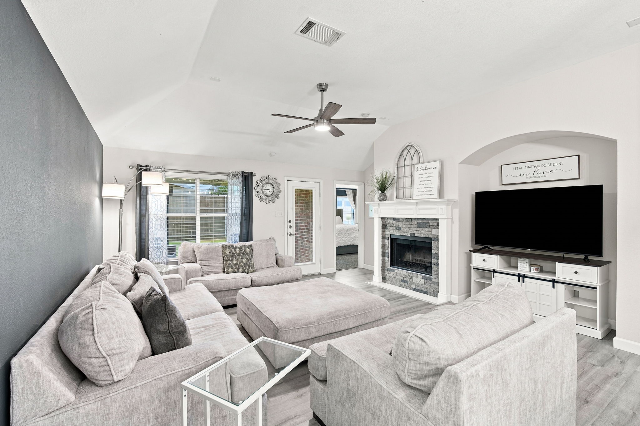 5205 Medallion Court