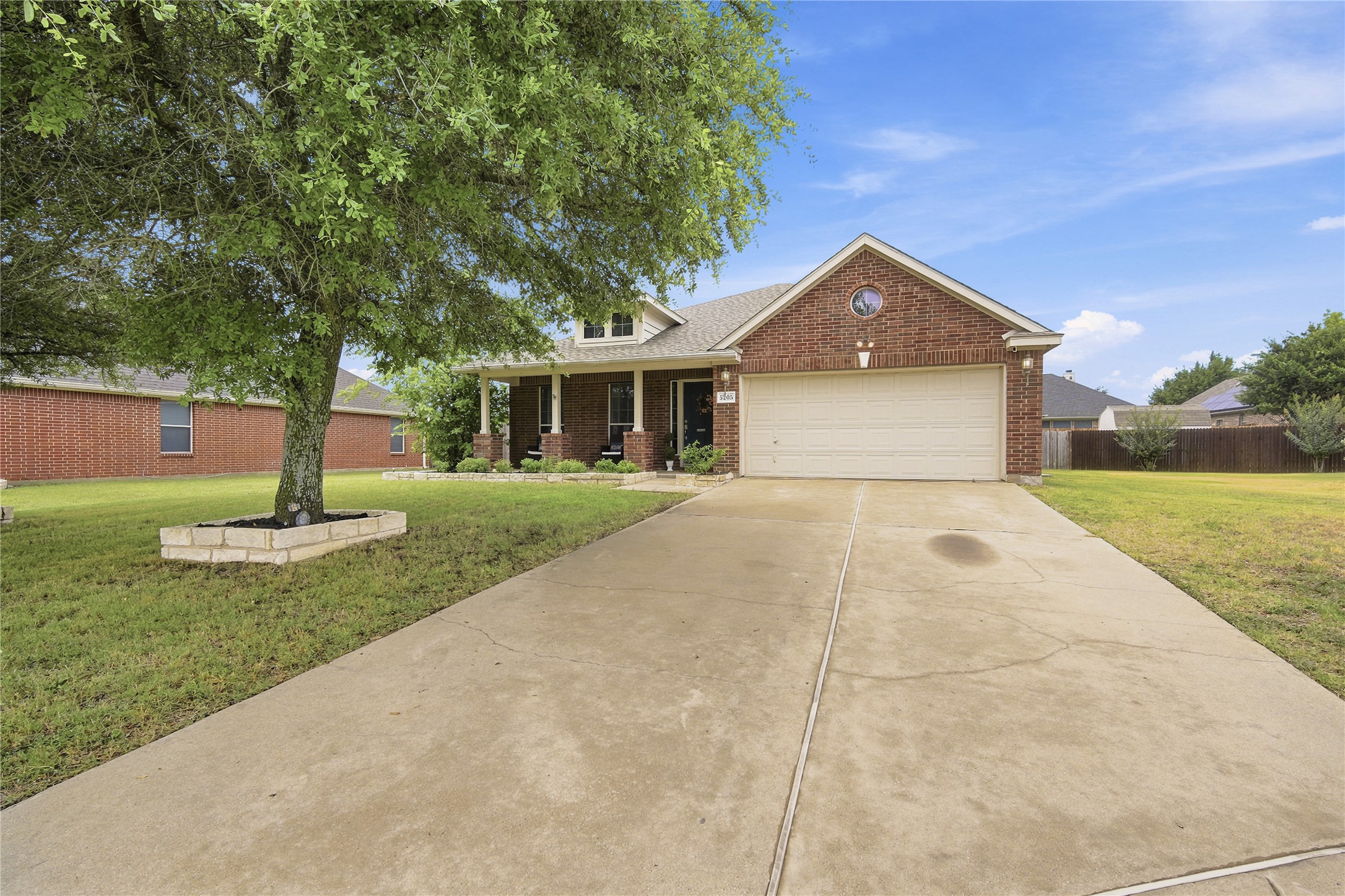 5205 Medallion Court