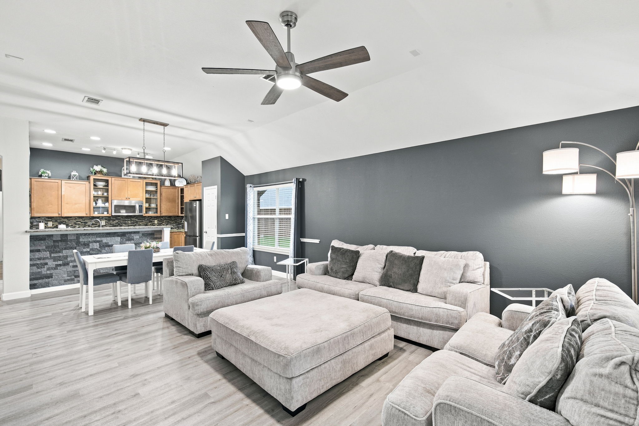 5205 Medallion Court
