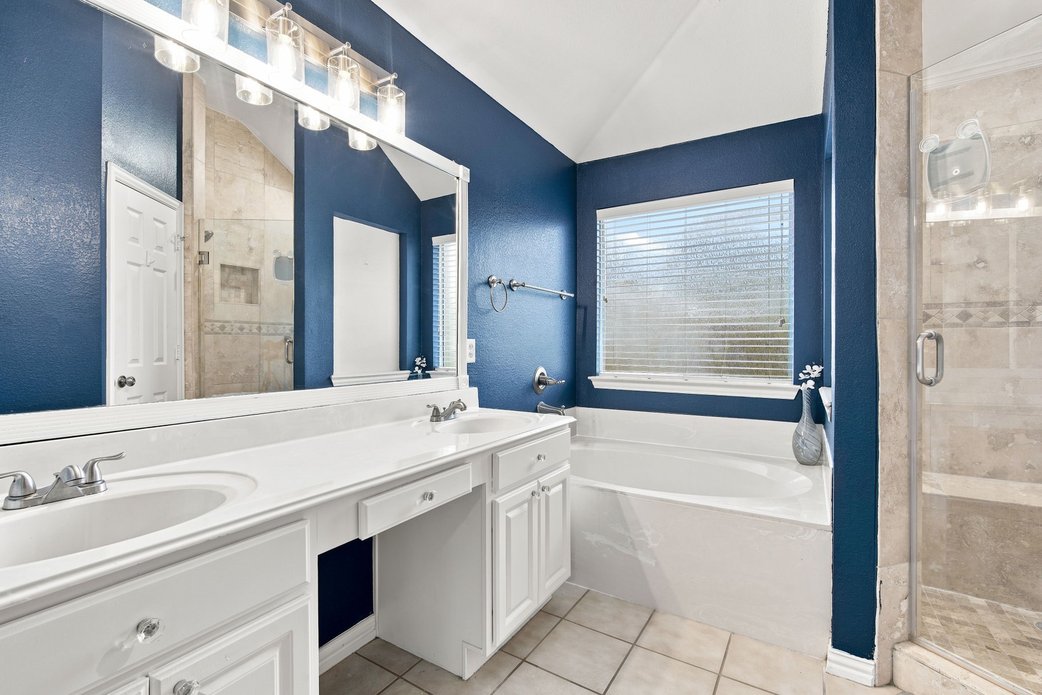 5205 Medallion Court