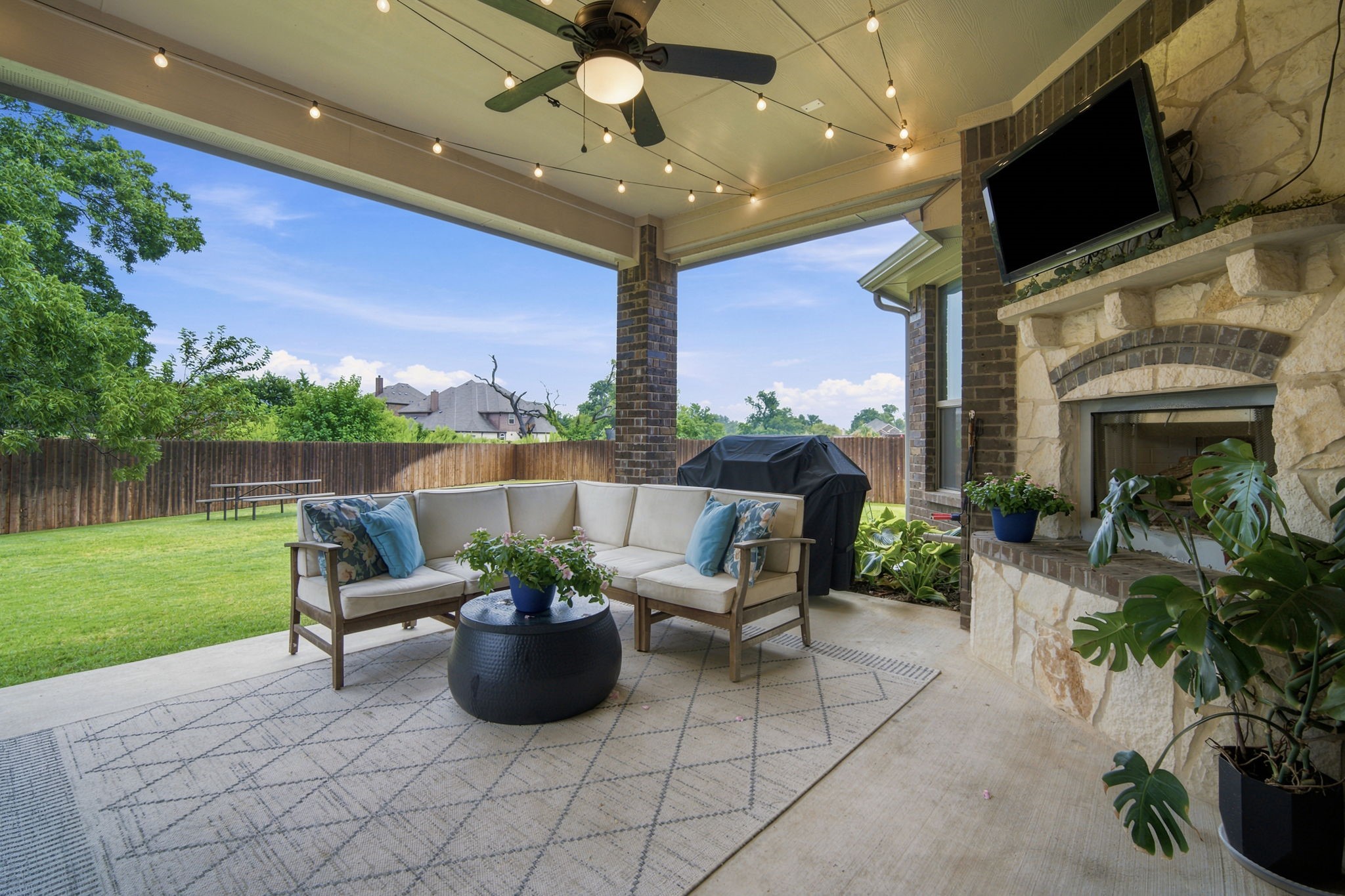 229 White Willow Way