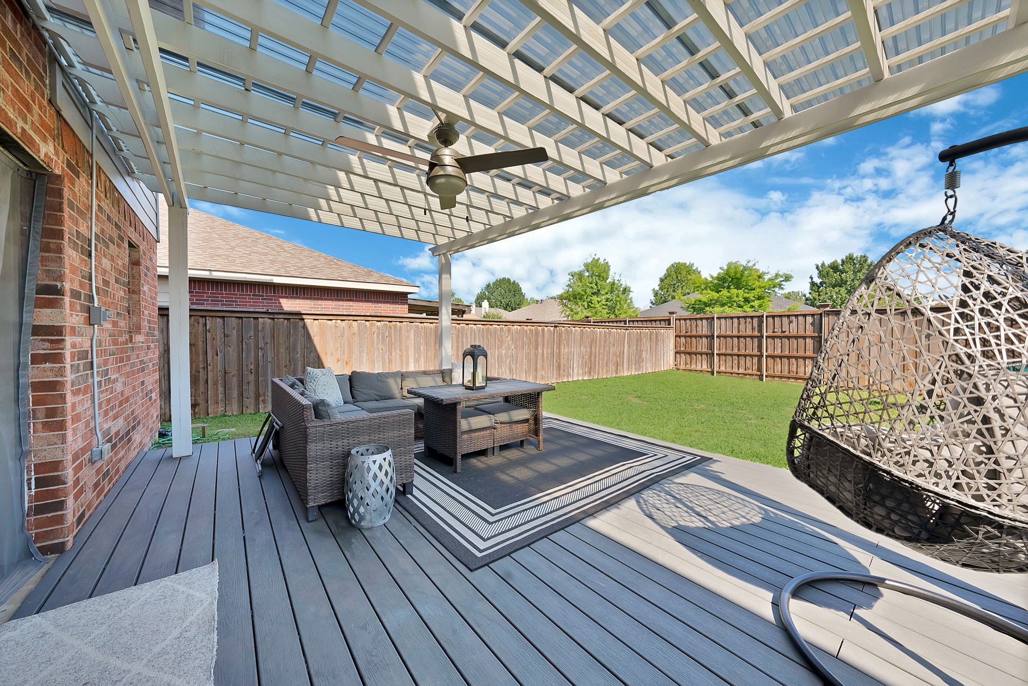 2827 Grandview Drive