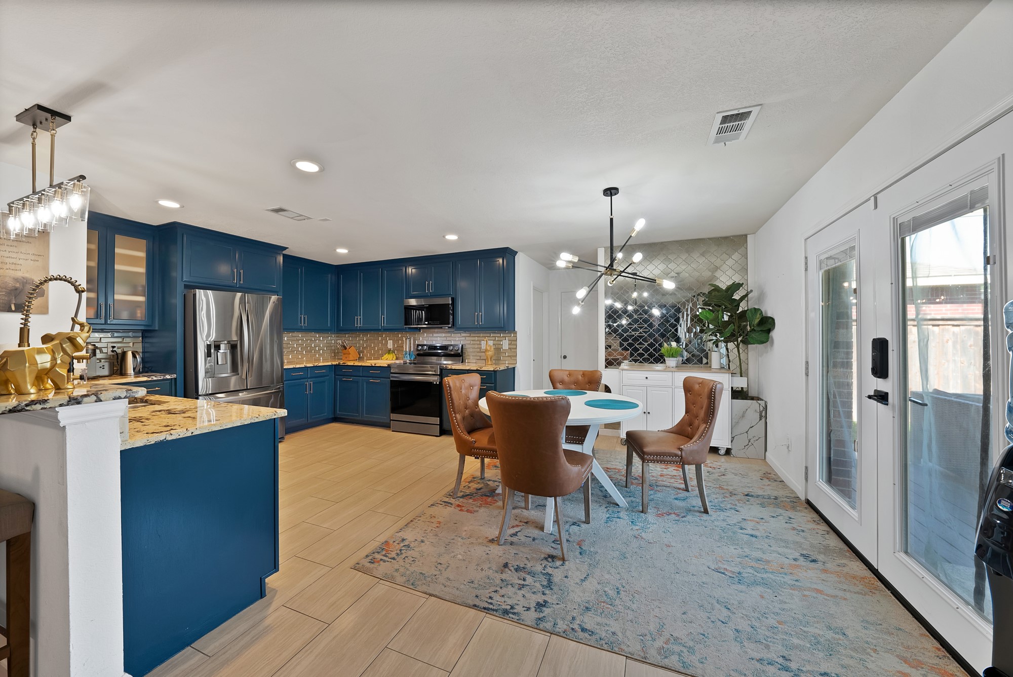 2827 Grandview Drive