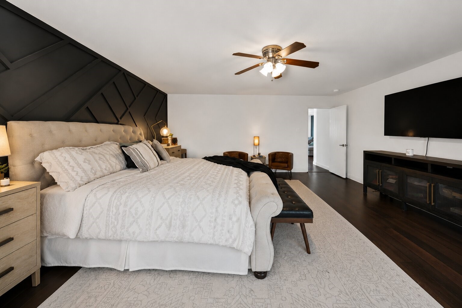 2827 Grandview Drive