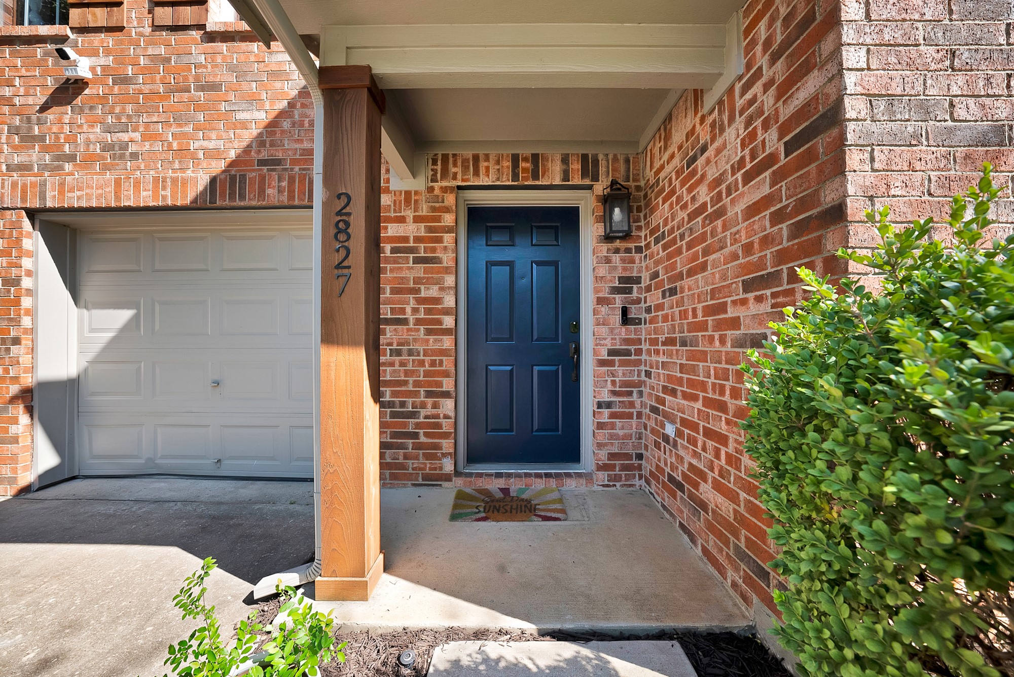2827 Grandview Drive
