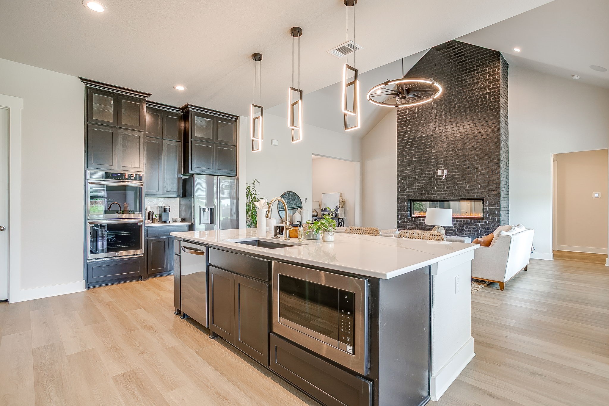 4511 MATADOR RANCH Court