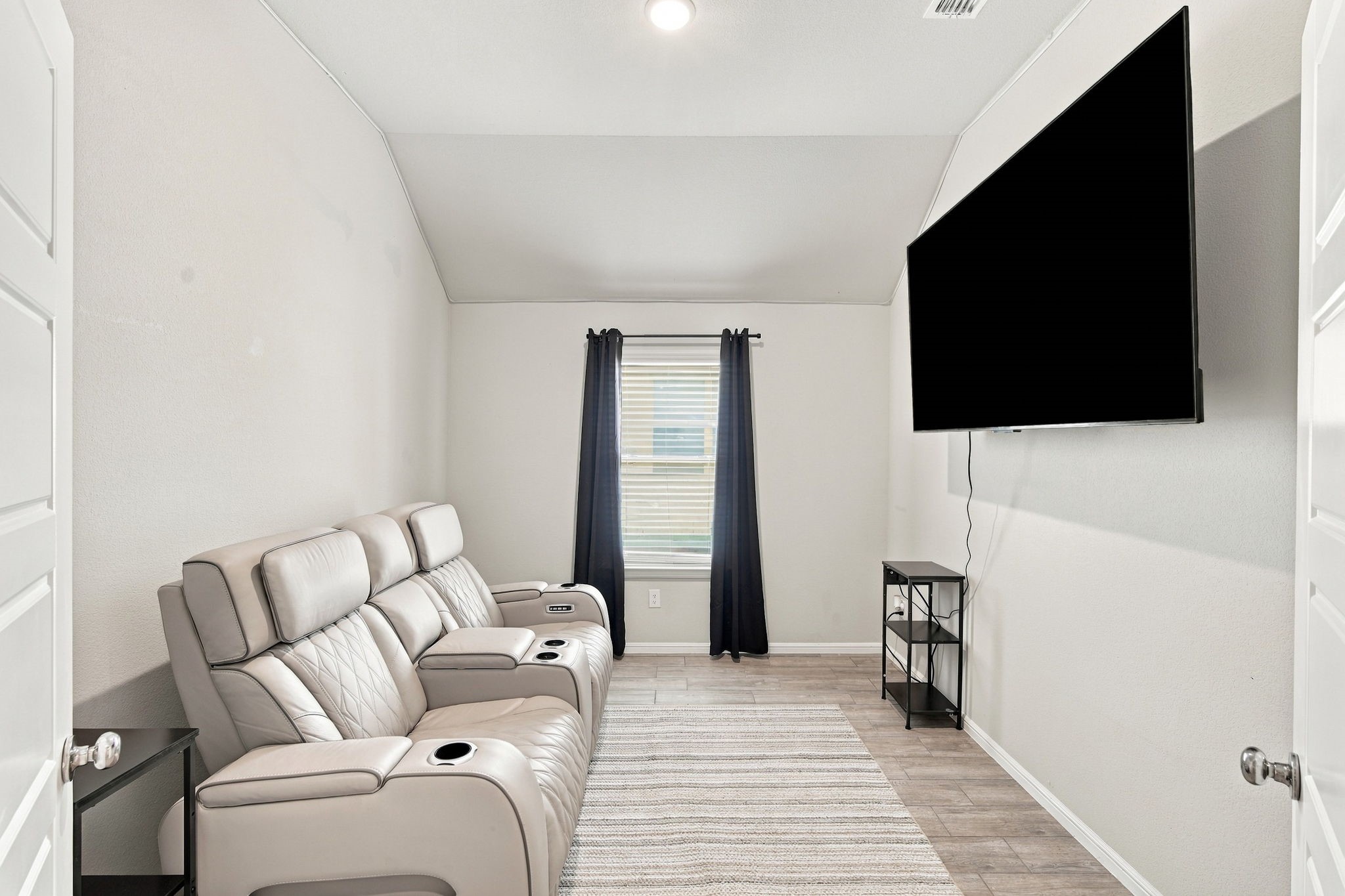 7122 Prairieside Trail