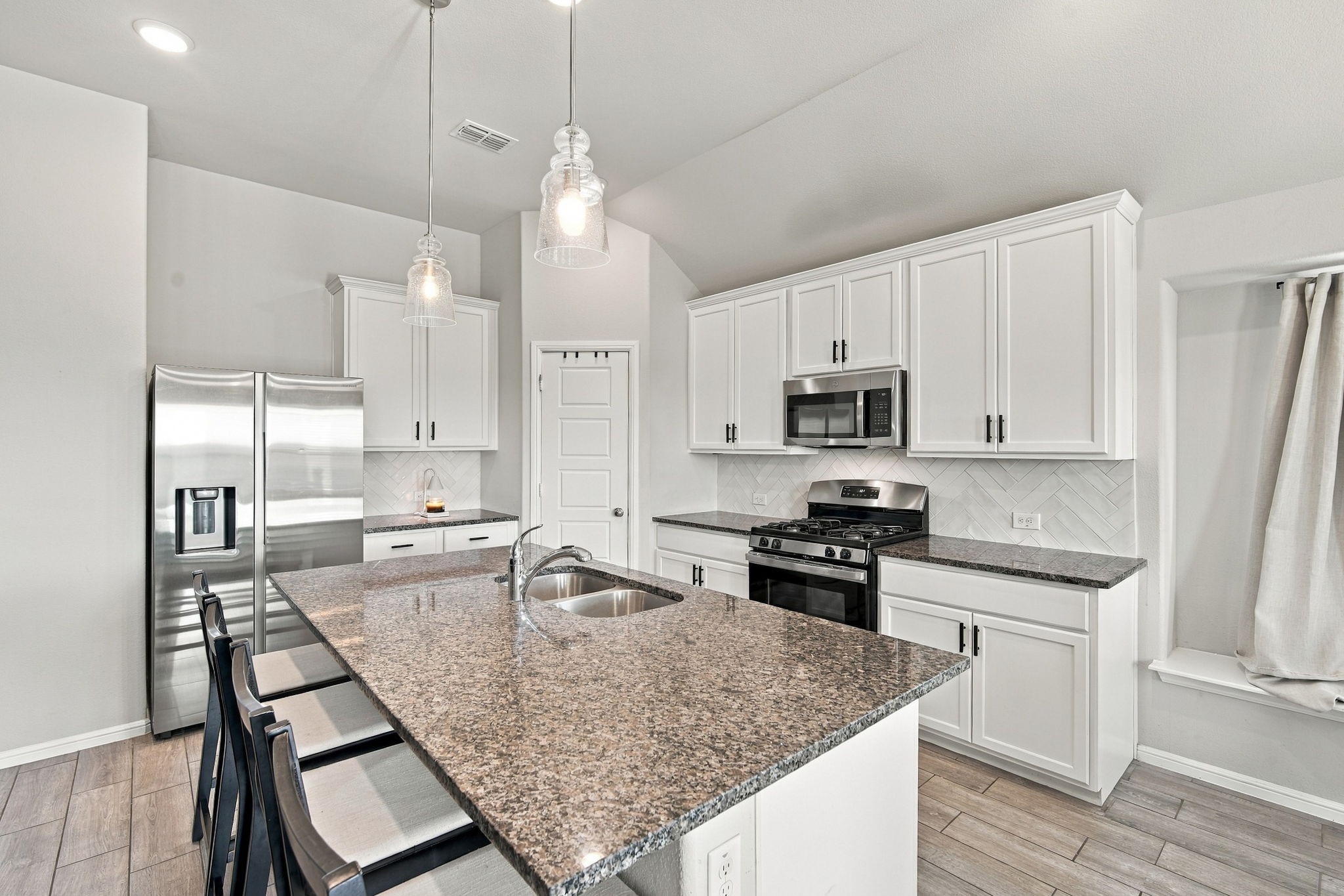 7122 Prairieside Trail