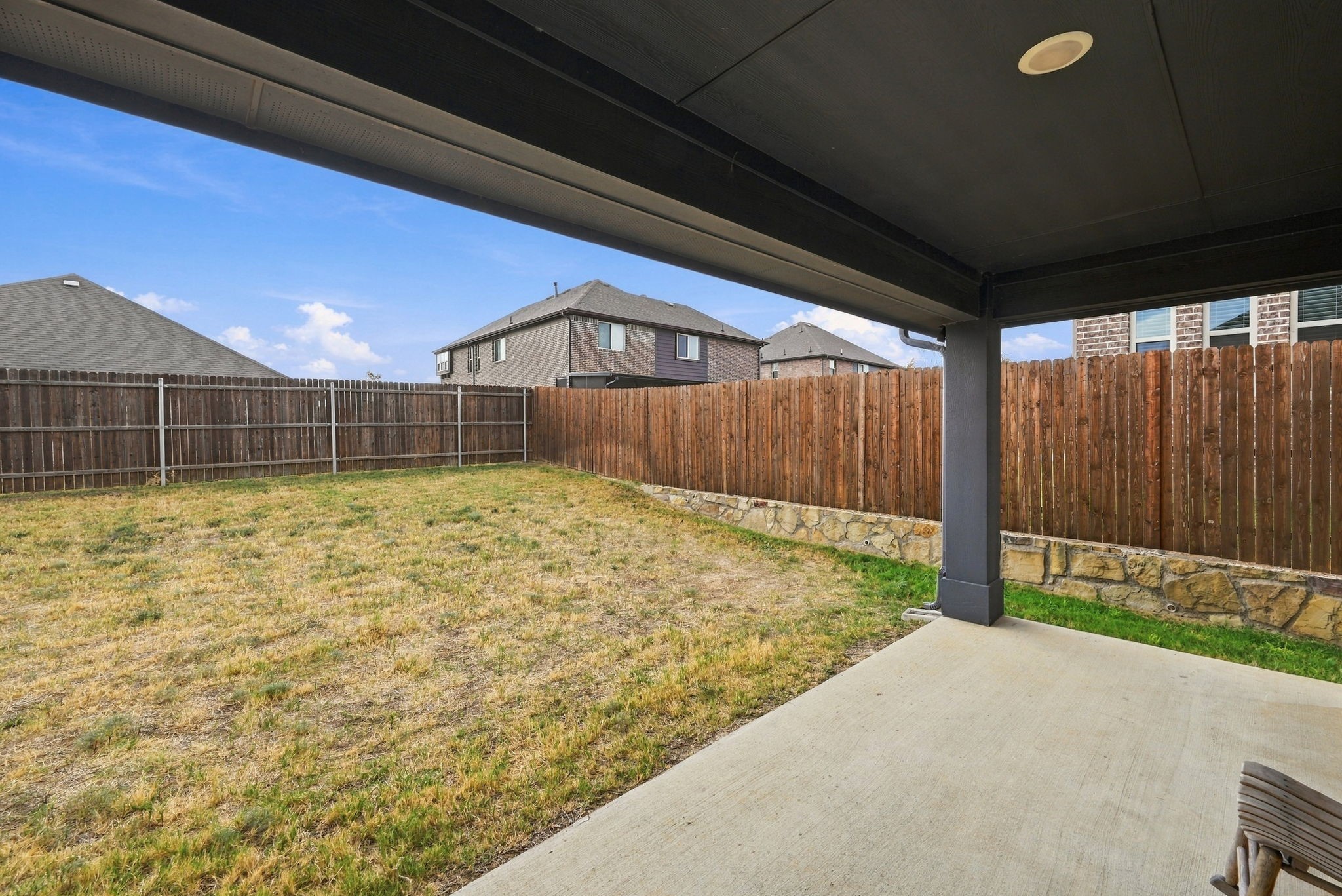 3010 Holland Lane