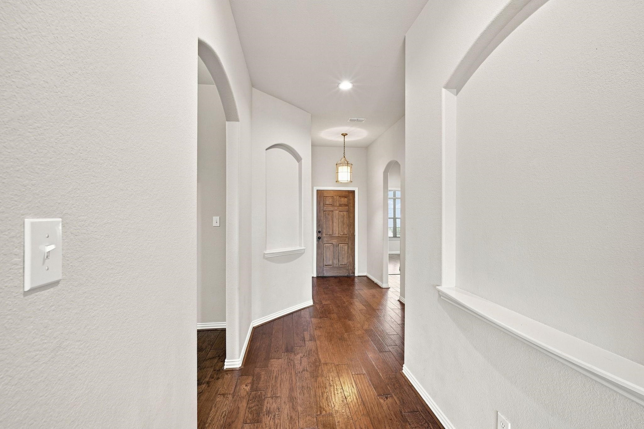 1020 Lake Hollow Drive