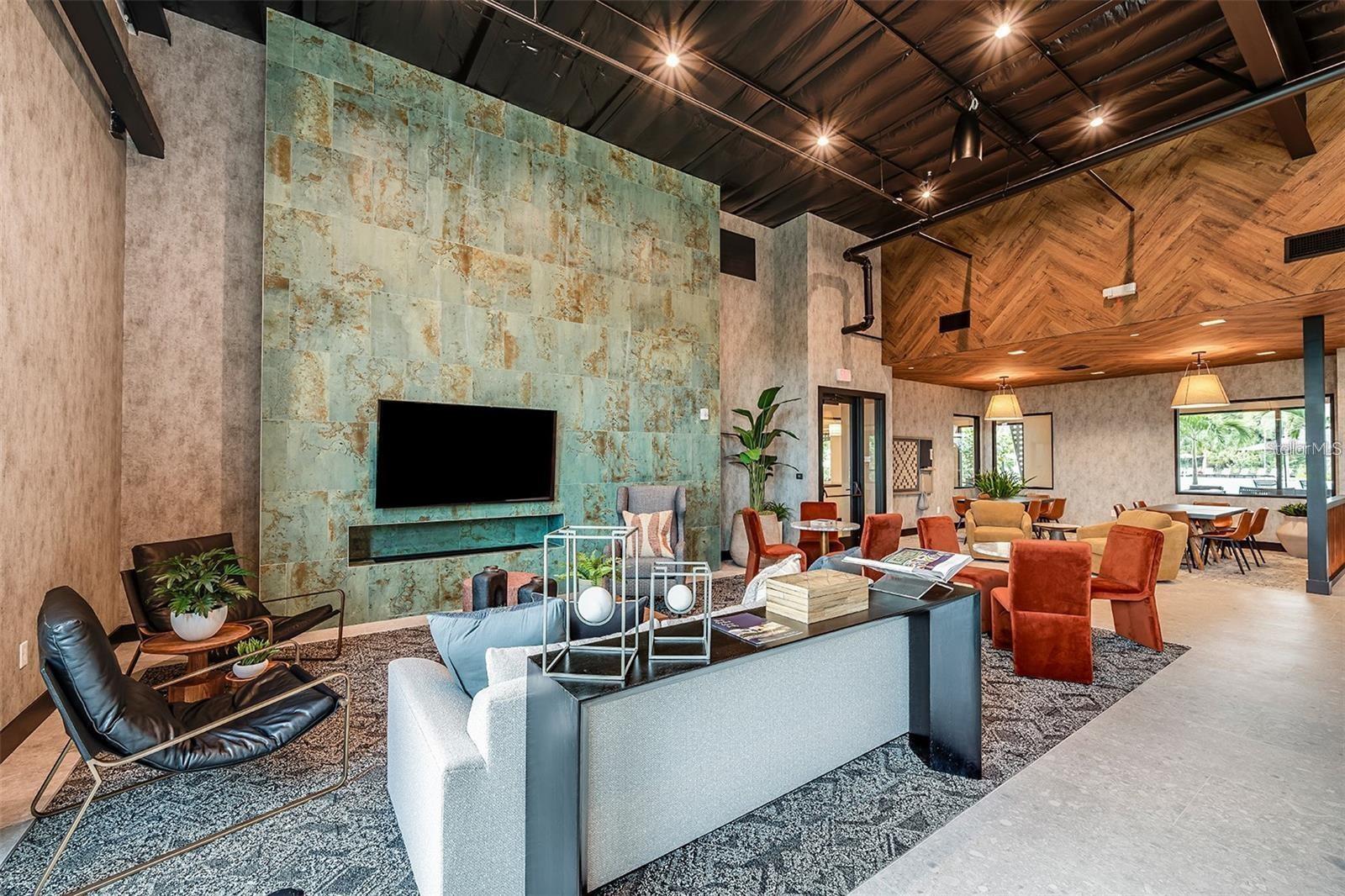 8272 SUMMER NIGHT RD