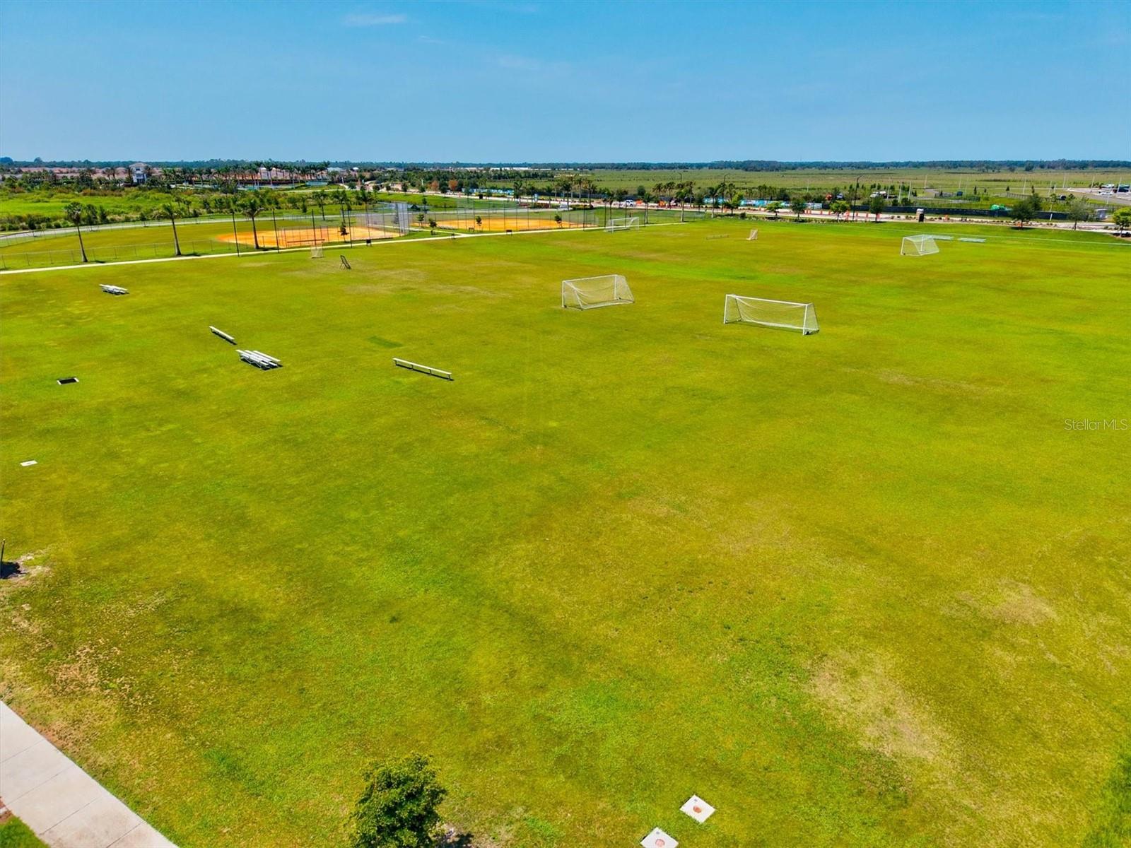 8272 SUMMER NIGHT RD