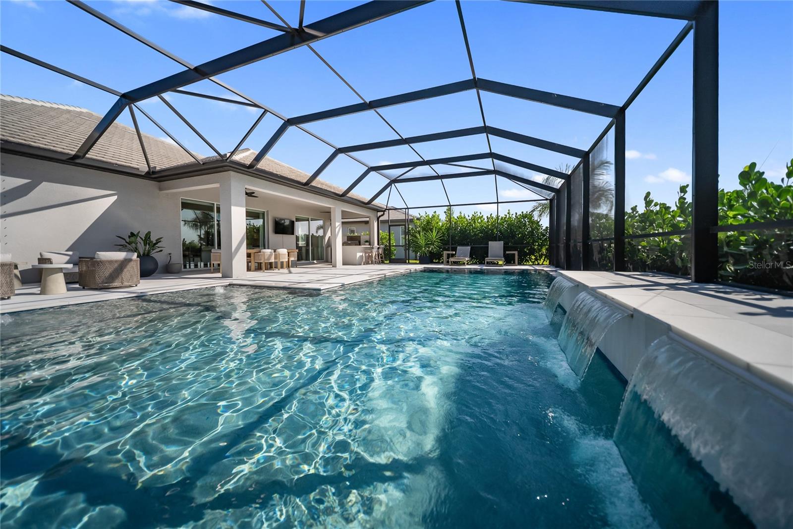 17737 SAVORY MIST CIR