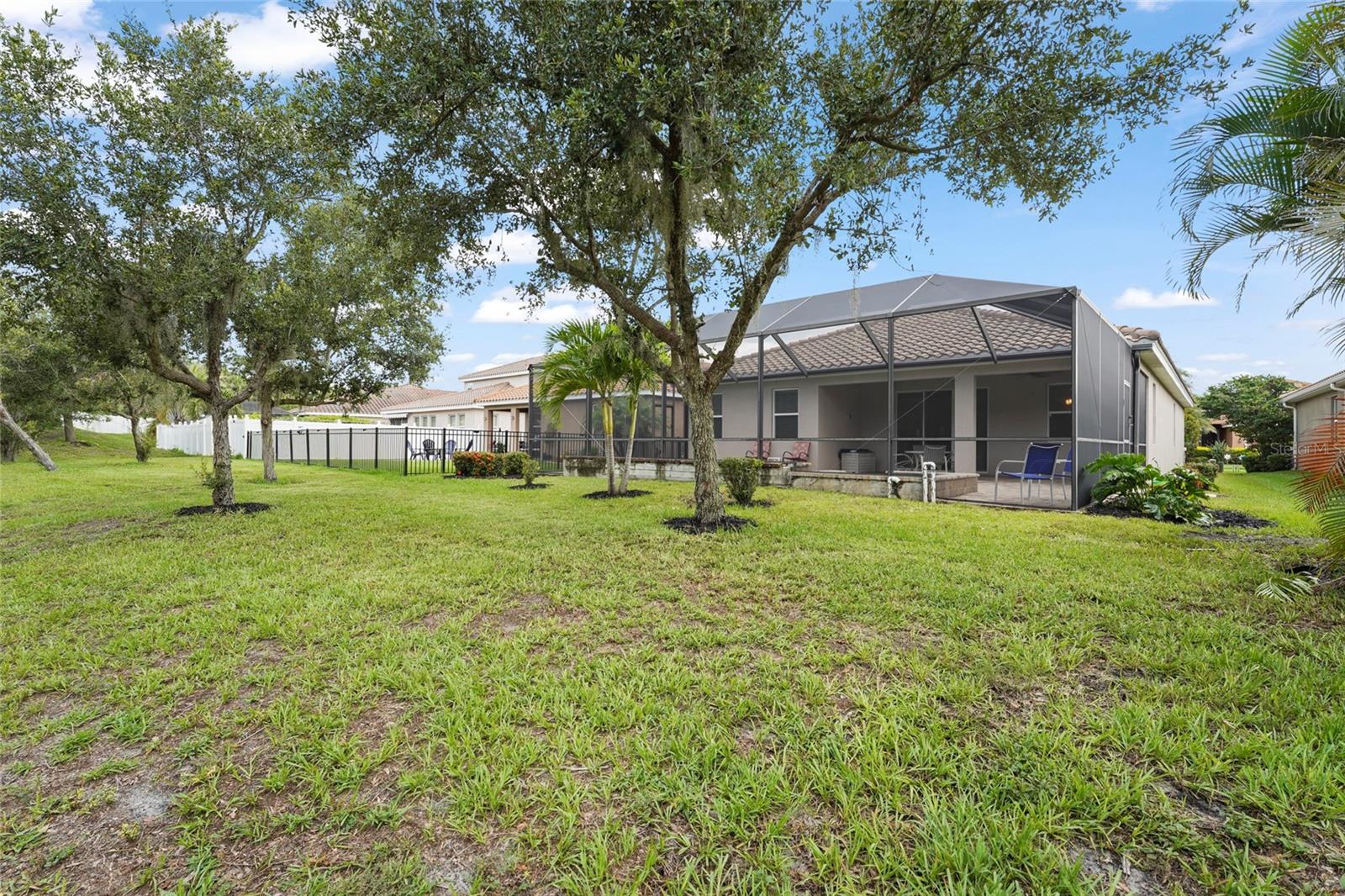 2920 ORIOLE DR