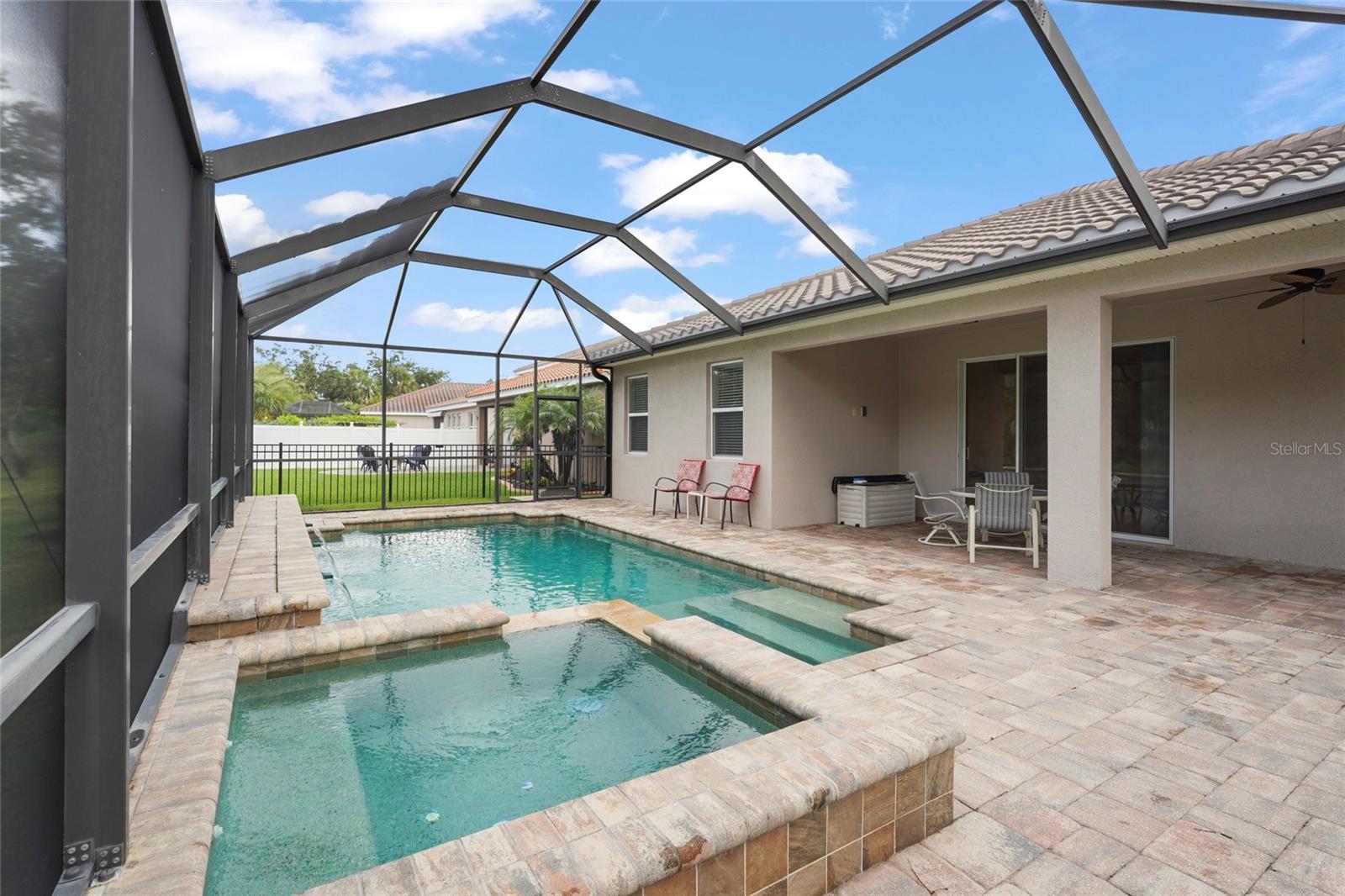 2920 ORIOLE DR