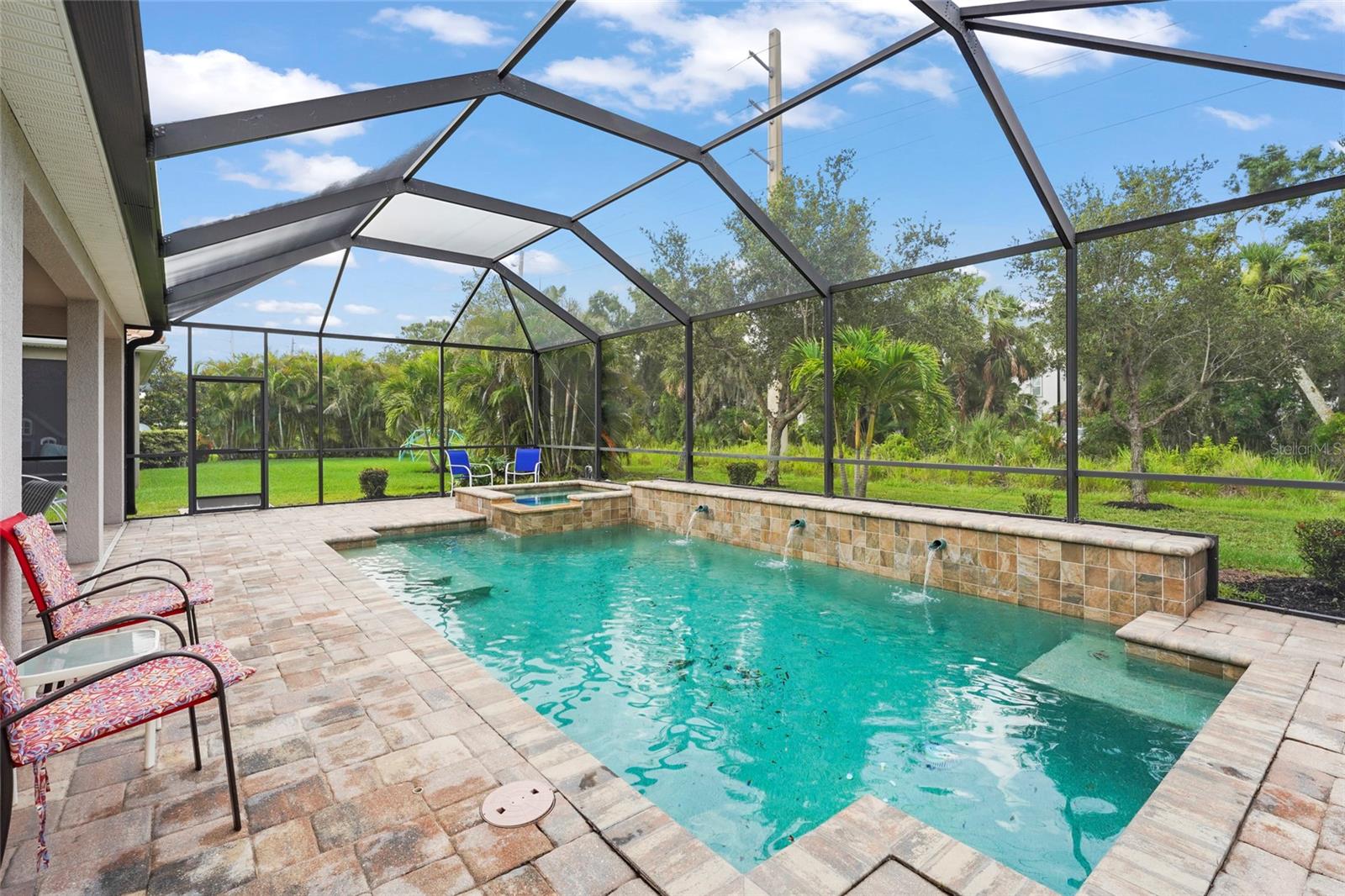 2920 ORIOLE DR