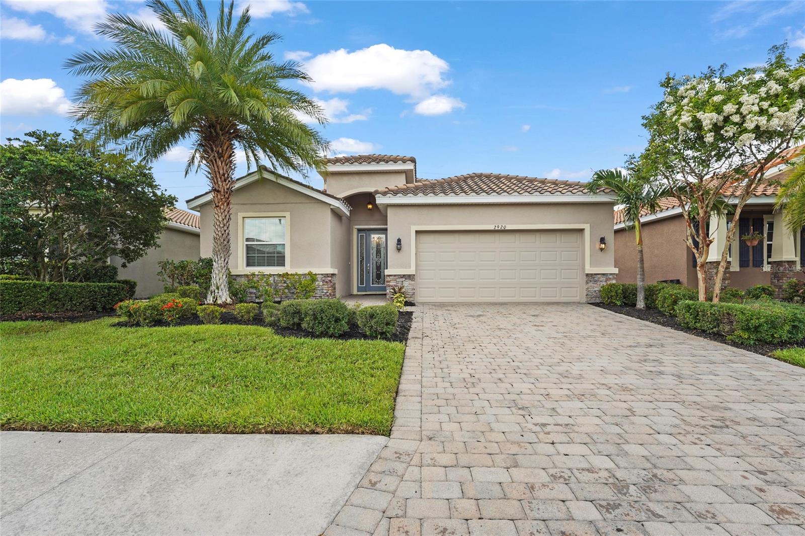 2920 ORIOLE DR