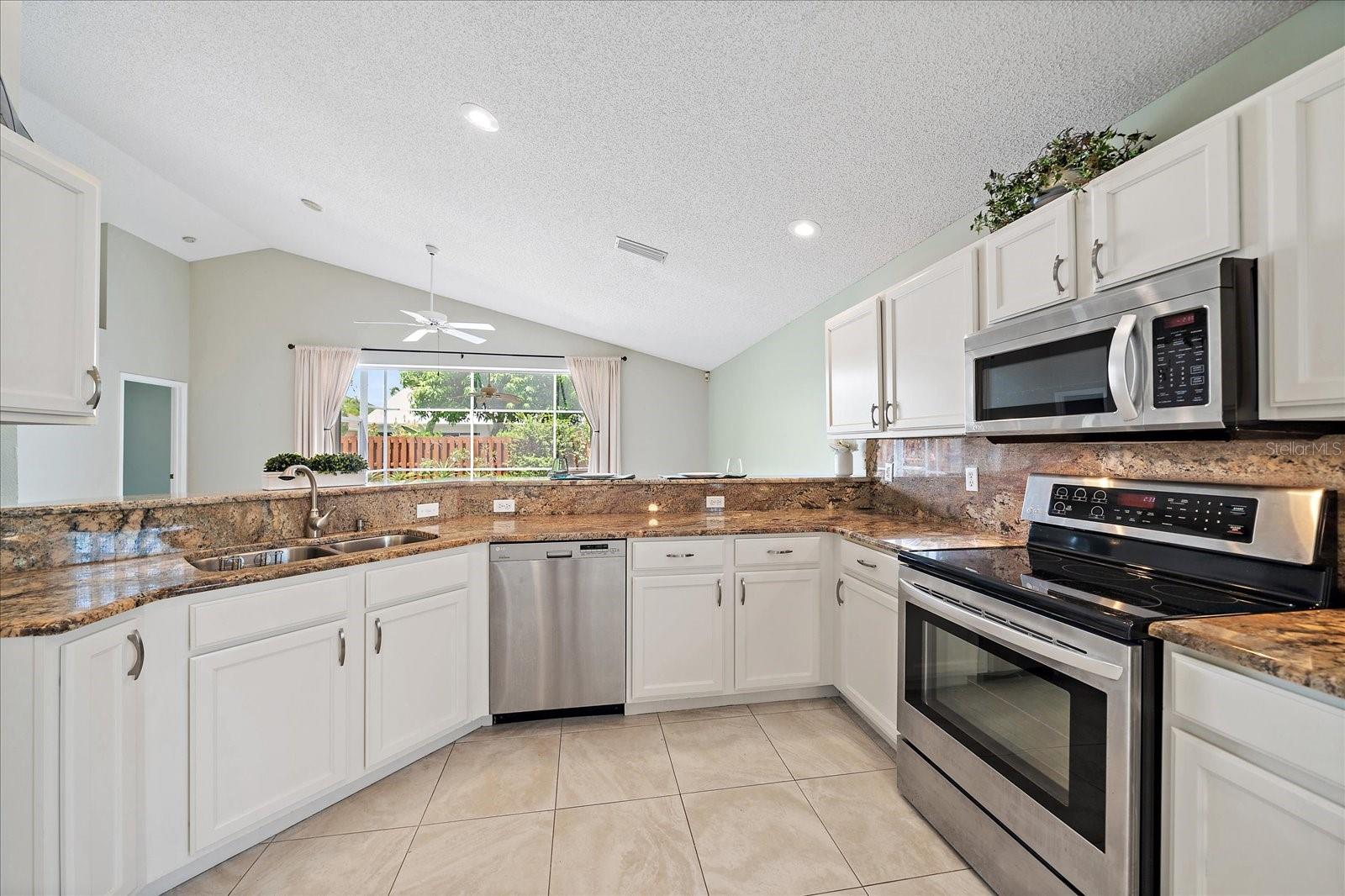 4330 BEEKMAN PL #103