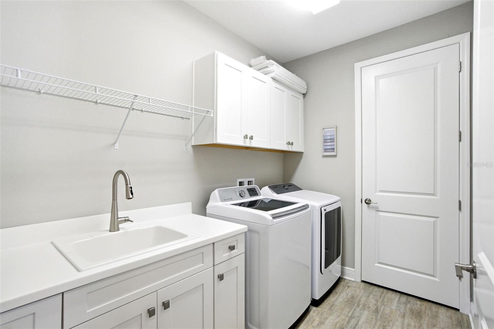 2720 BUTTERFLY JASMINE TRL