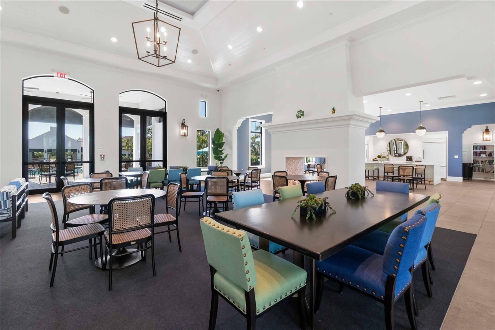 2720 BUTTERFLY JASMINE TRL