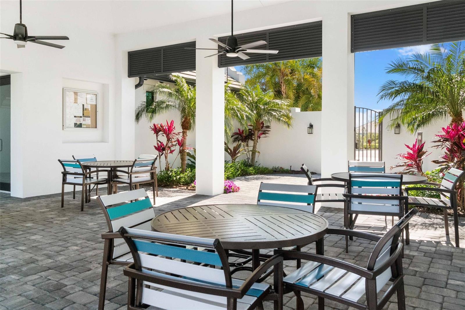 2720 BUTTERFLY JASMINE TRL