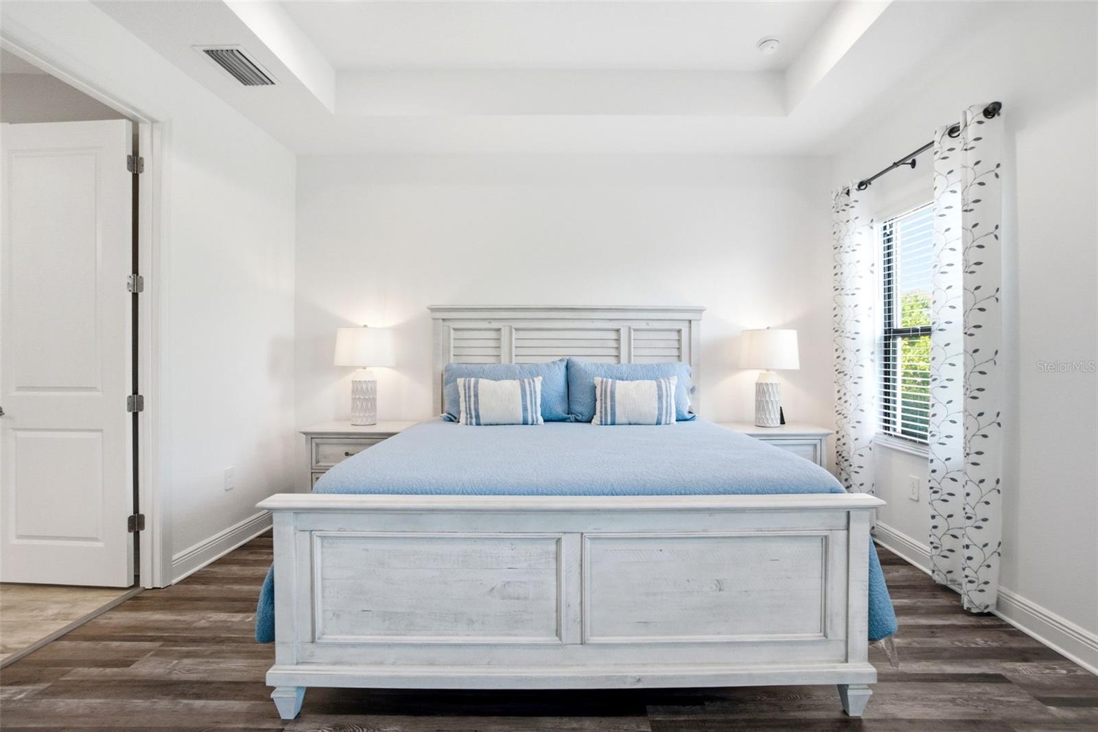 2720 BUTTERFLY JASMINE TRL