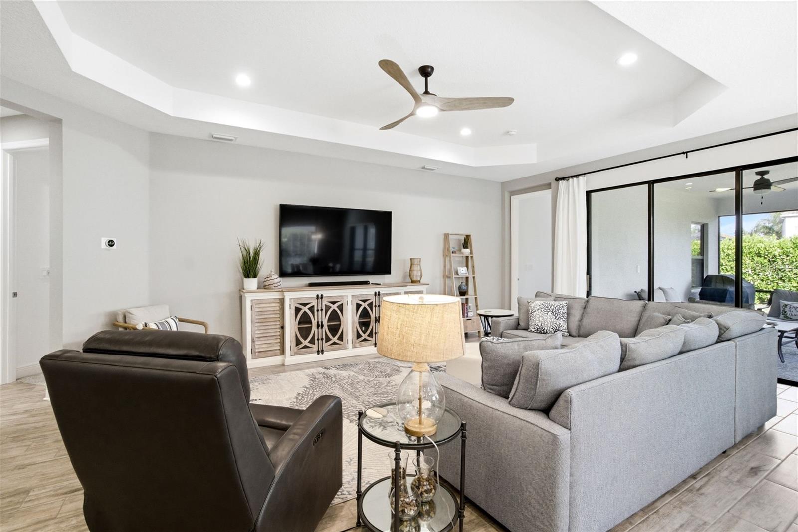 2720 BUTTERFLY JASMINE TRL